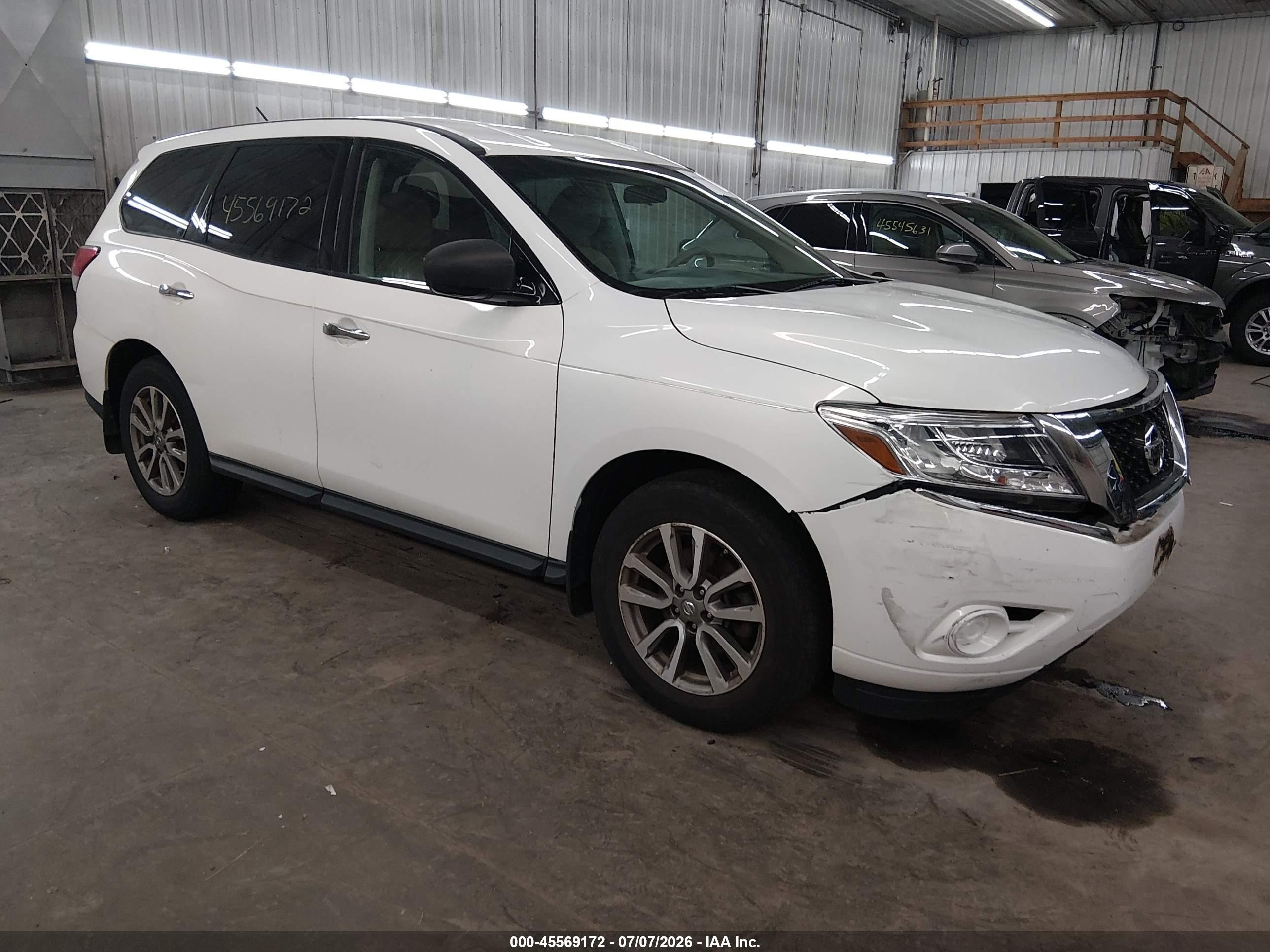 2014 Nissan Pathfinder S White vin: 5N1AR2MM1EC683931