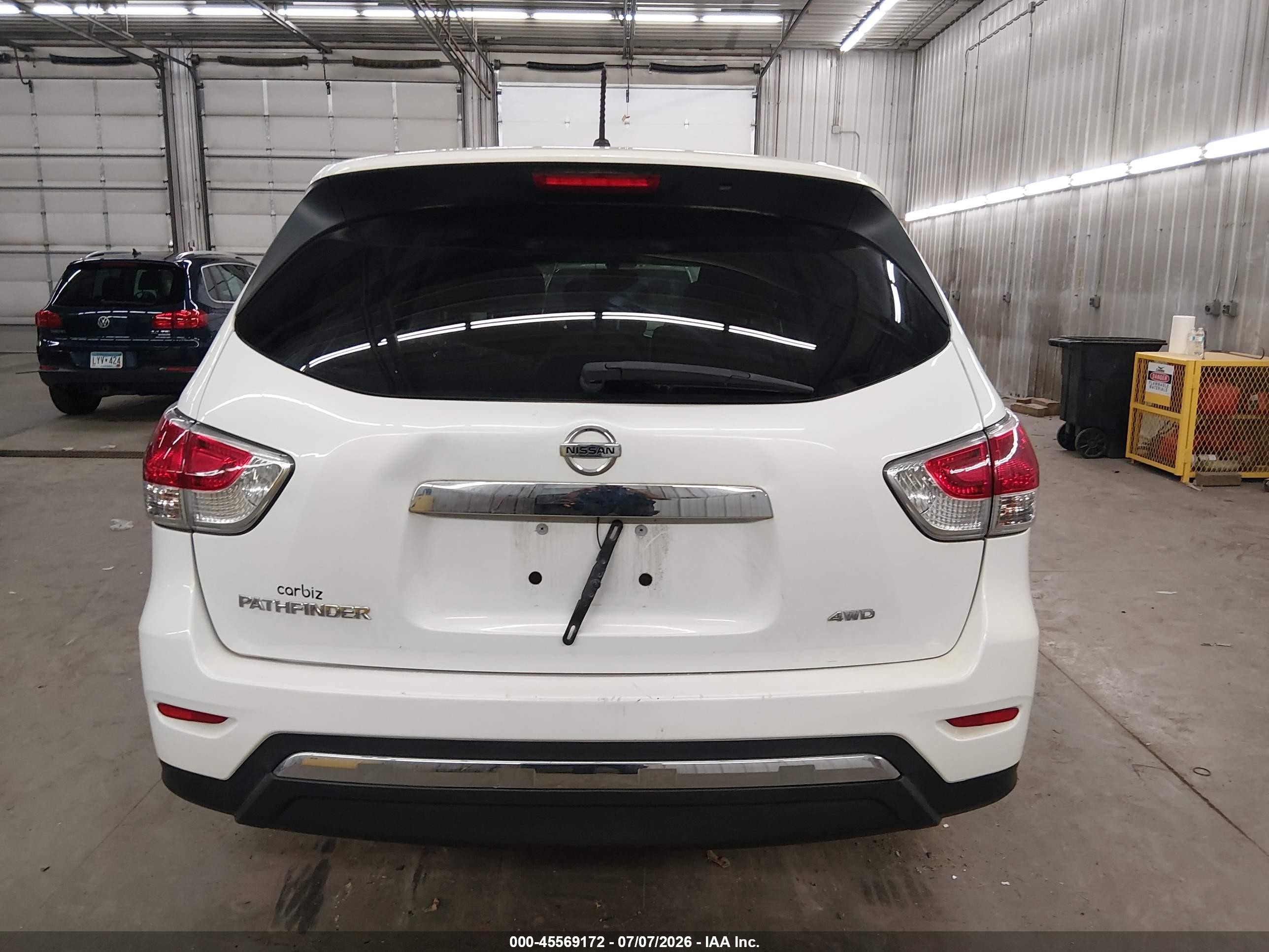 2014 Nissan Pathfinder S White vin: 5N1AR2MM1EC683931