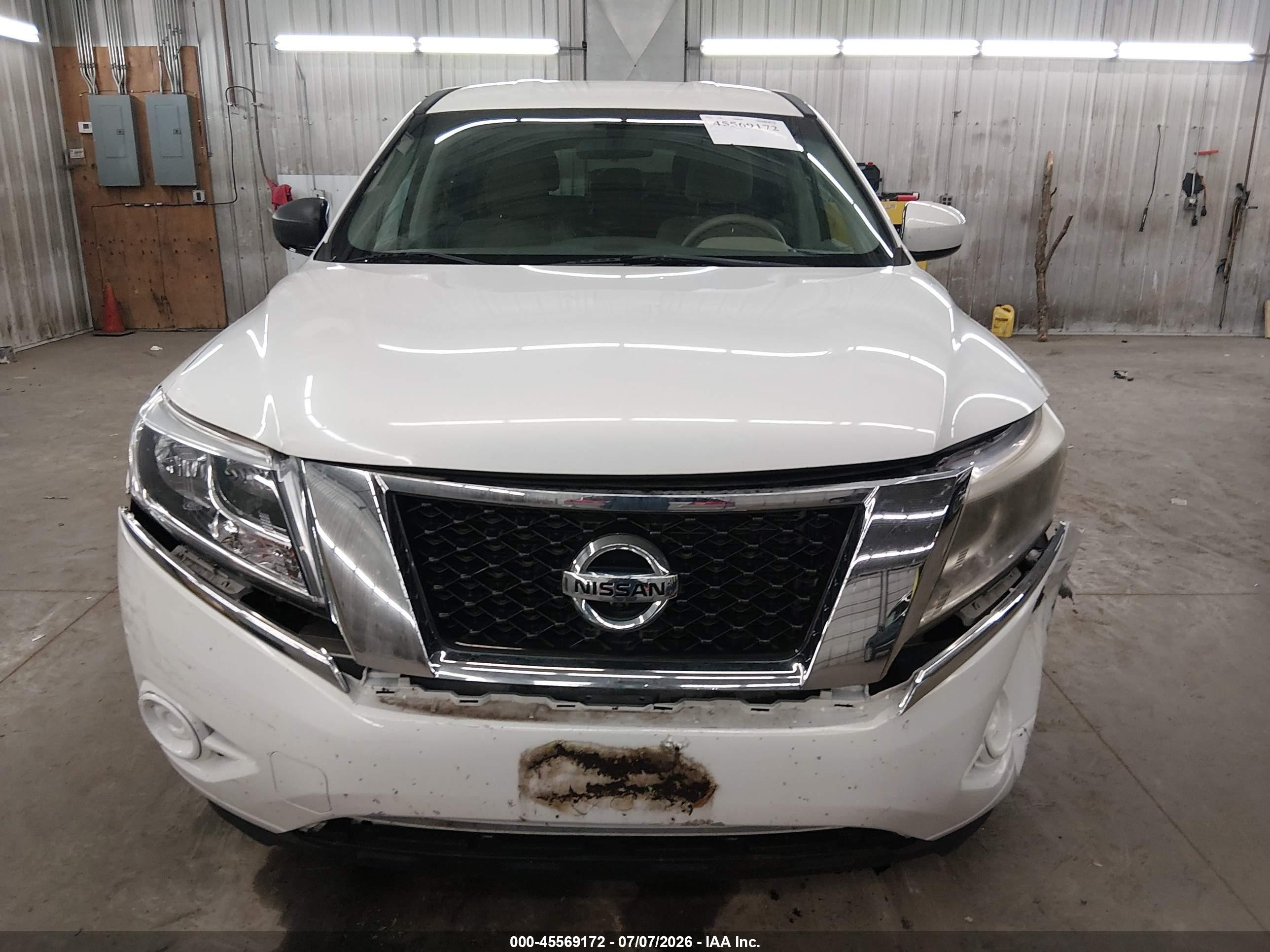 2014 Nissan Pathfinder S White vin: 5N1AR2MM1EC683931