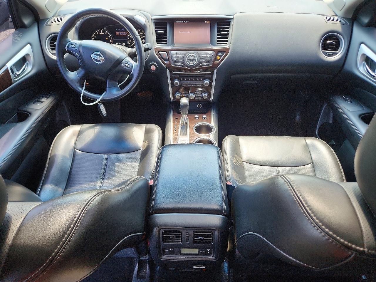 2014 Nissan Pathfinder S White vin: 5N1AR2MM1EC687333