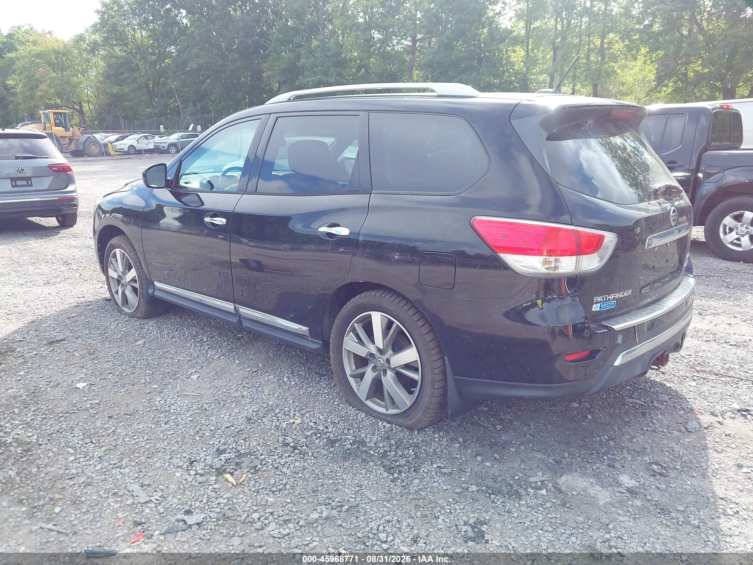 2014 Nissan Pathfinder Platinum Black vin: 5N1AR2MM1EC708973