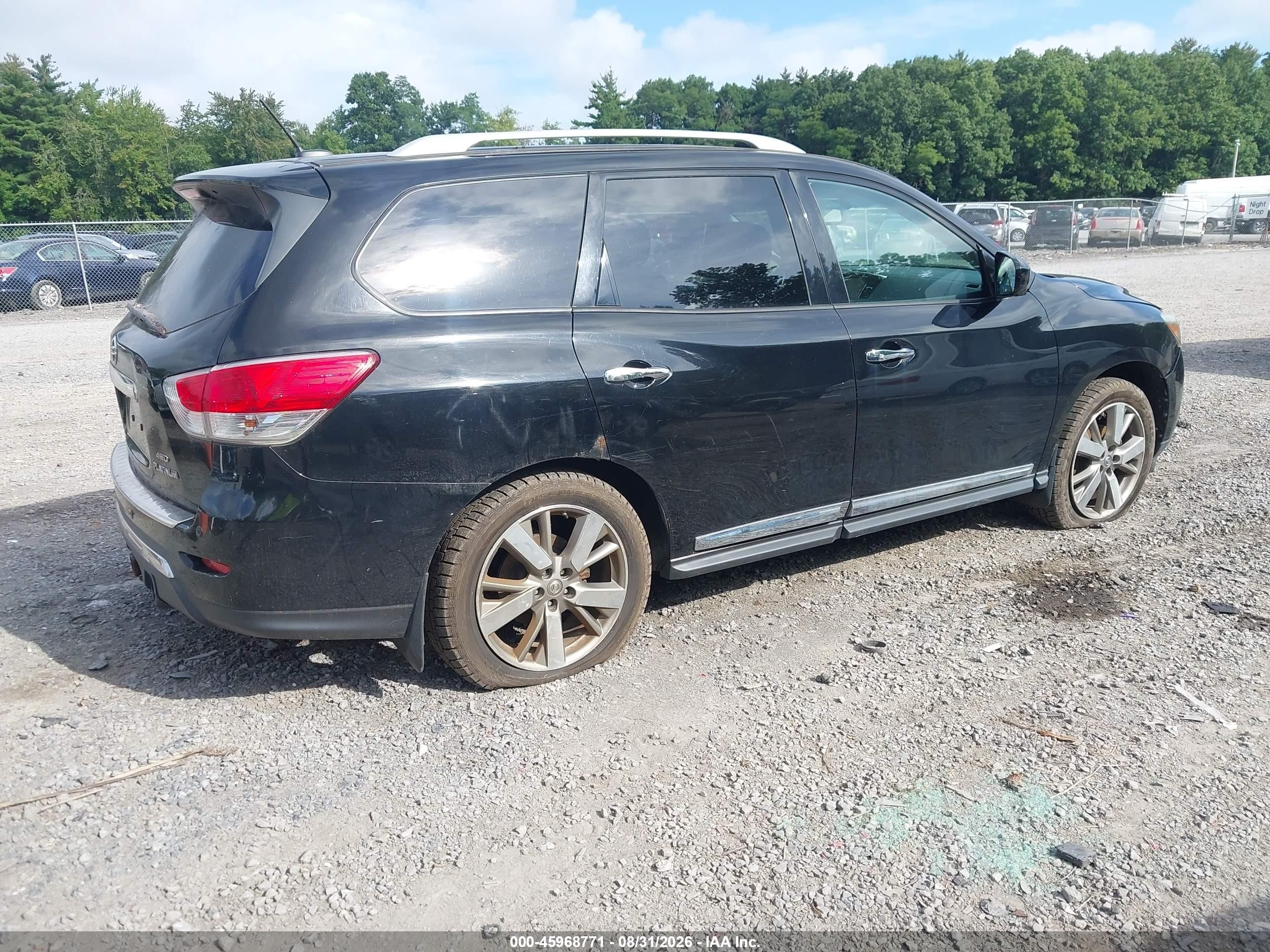 2014 Nissan Pathfinder Platinum Black vin: 5N1AR2MM1EC708973