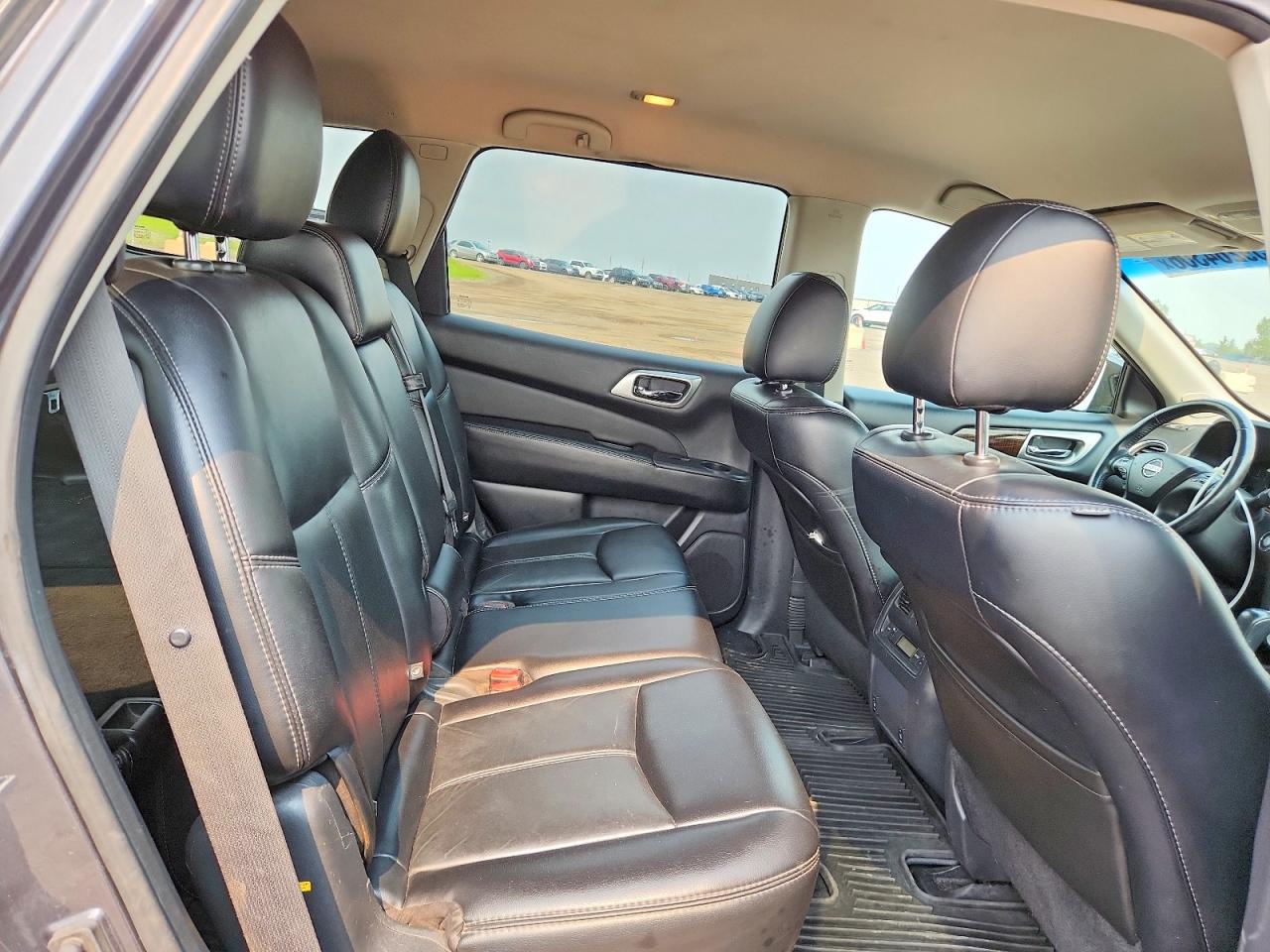 2014 Nissan Pathfinder S Gray vin: 5N1AR2MM1EC732724