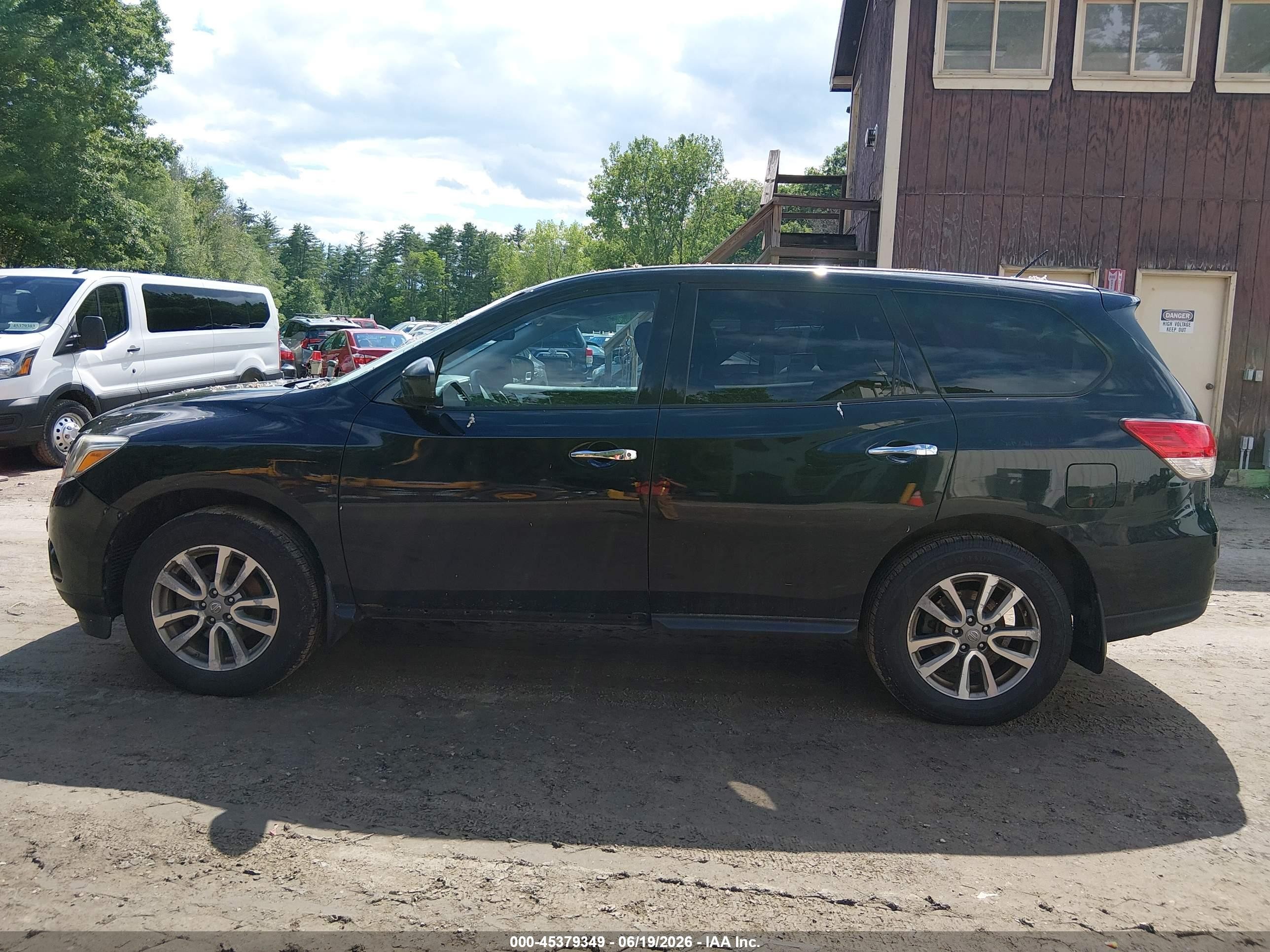 2015 Nissan Pathfinder S Черный vin: 5N1AR2MM1FC602069