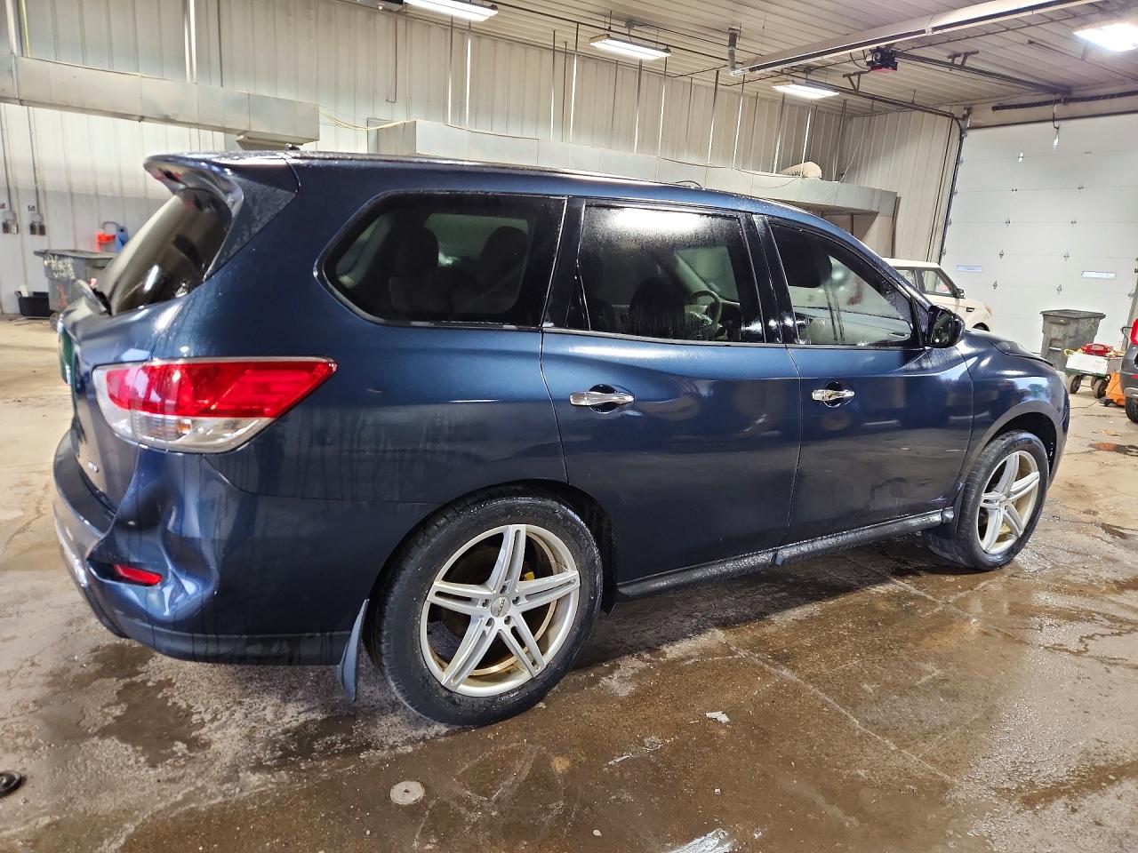 2015 Nissan Pathfinder S Blue vin: 5N1AR2MM1FC620748