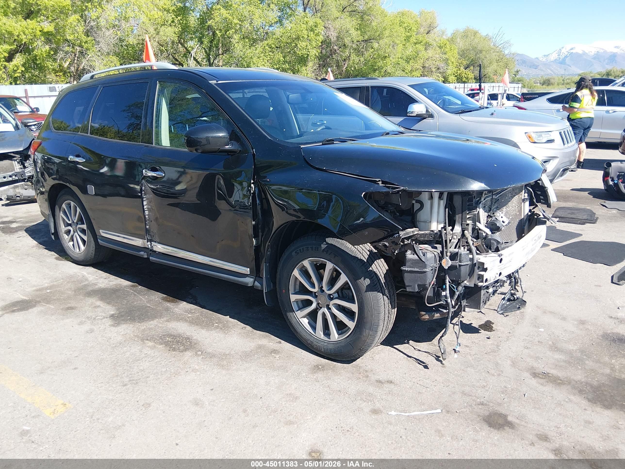 2015 Nissan Pathfinder Platinum/s/sl/sv Black vin: 5N1AR2MM1FC648792