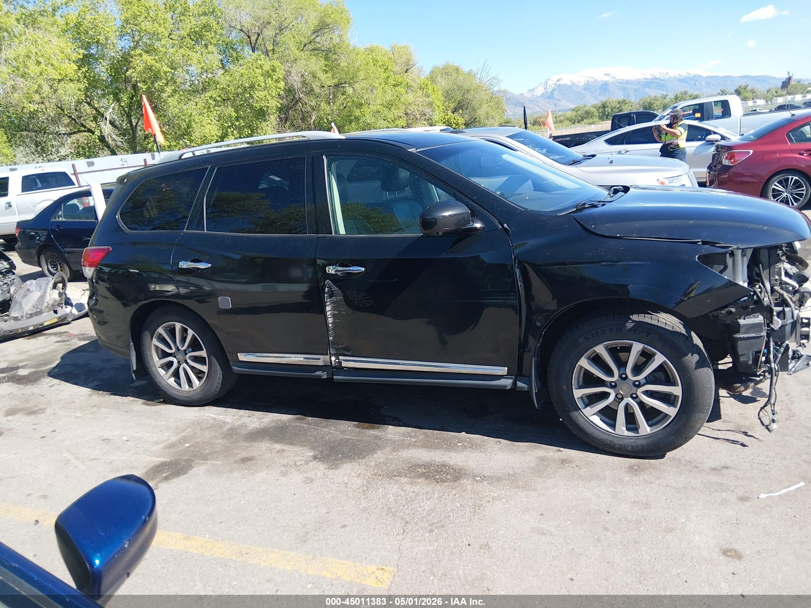 2015 Nissan Pathfinder Platinum/s/sl/sv Black vin: 5N1AR2MM1FC648792