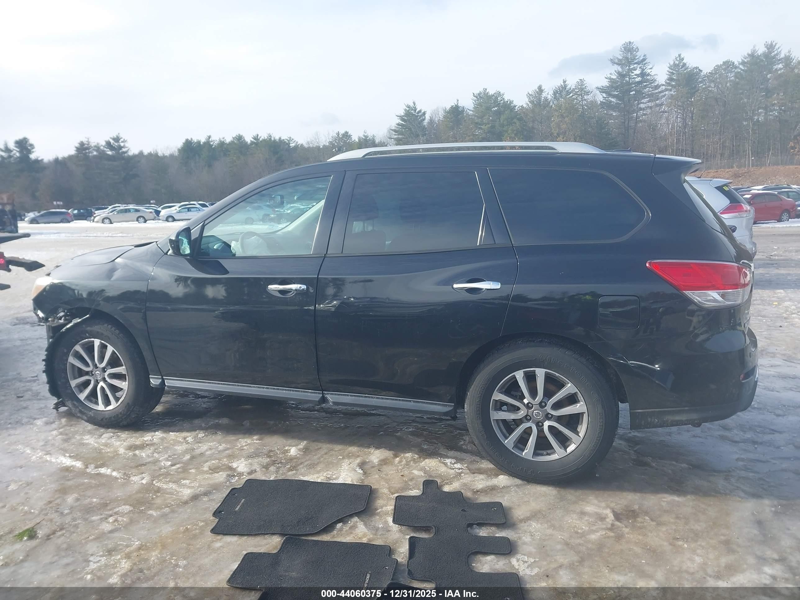 2015 Nissan Pathfinder Platinum/s/sl/sv Black vin: 5N1AR2MM1FC652549