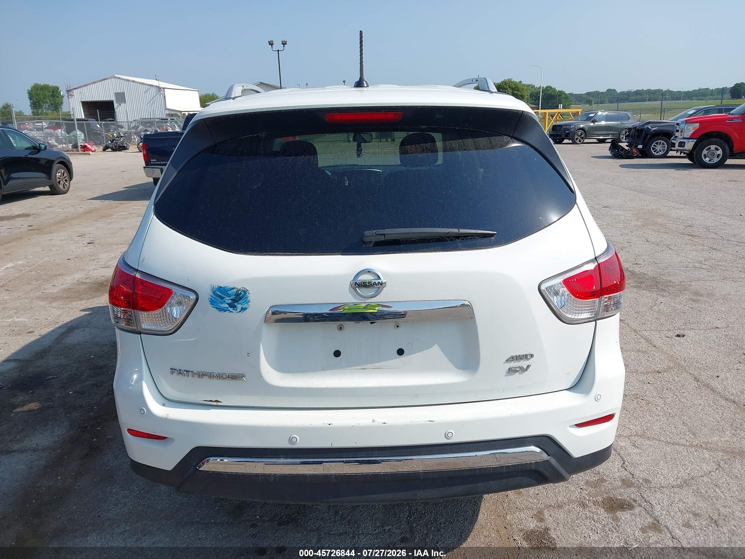 2015 Nissan Pathfinder Platinum/s/sl/sv White vin: 5N1AR2MM1FC656665