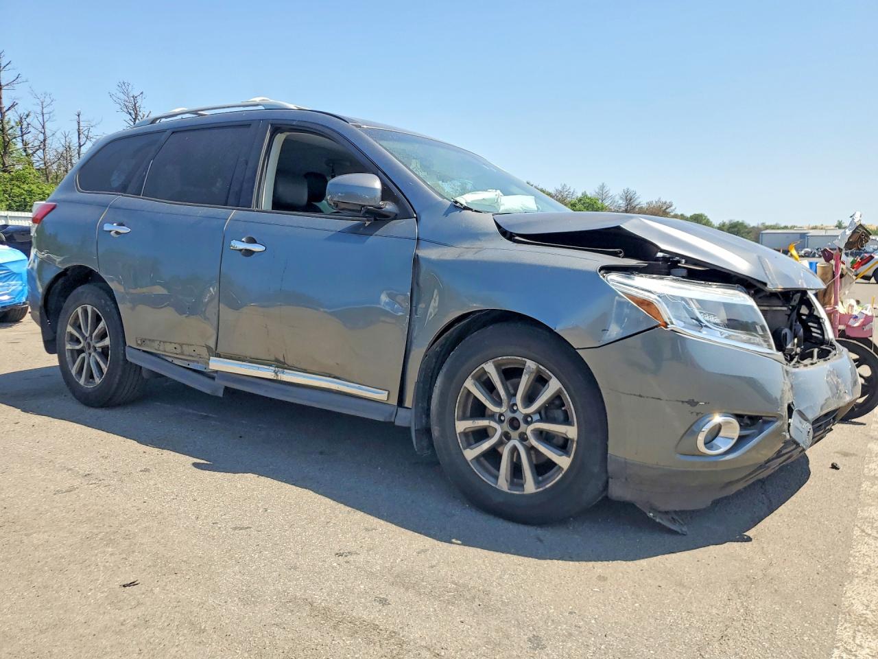 2015 Nissan Pathfinder 4x4 S/sv/ Charcoal vin: 5N1AR2MM1FC684420