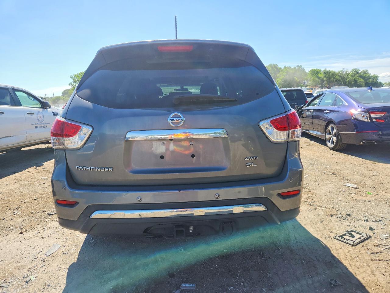 2015 Nissan Pathfinder Sl Gray vin: 5N1AR2MM1FC693554