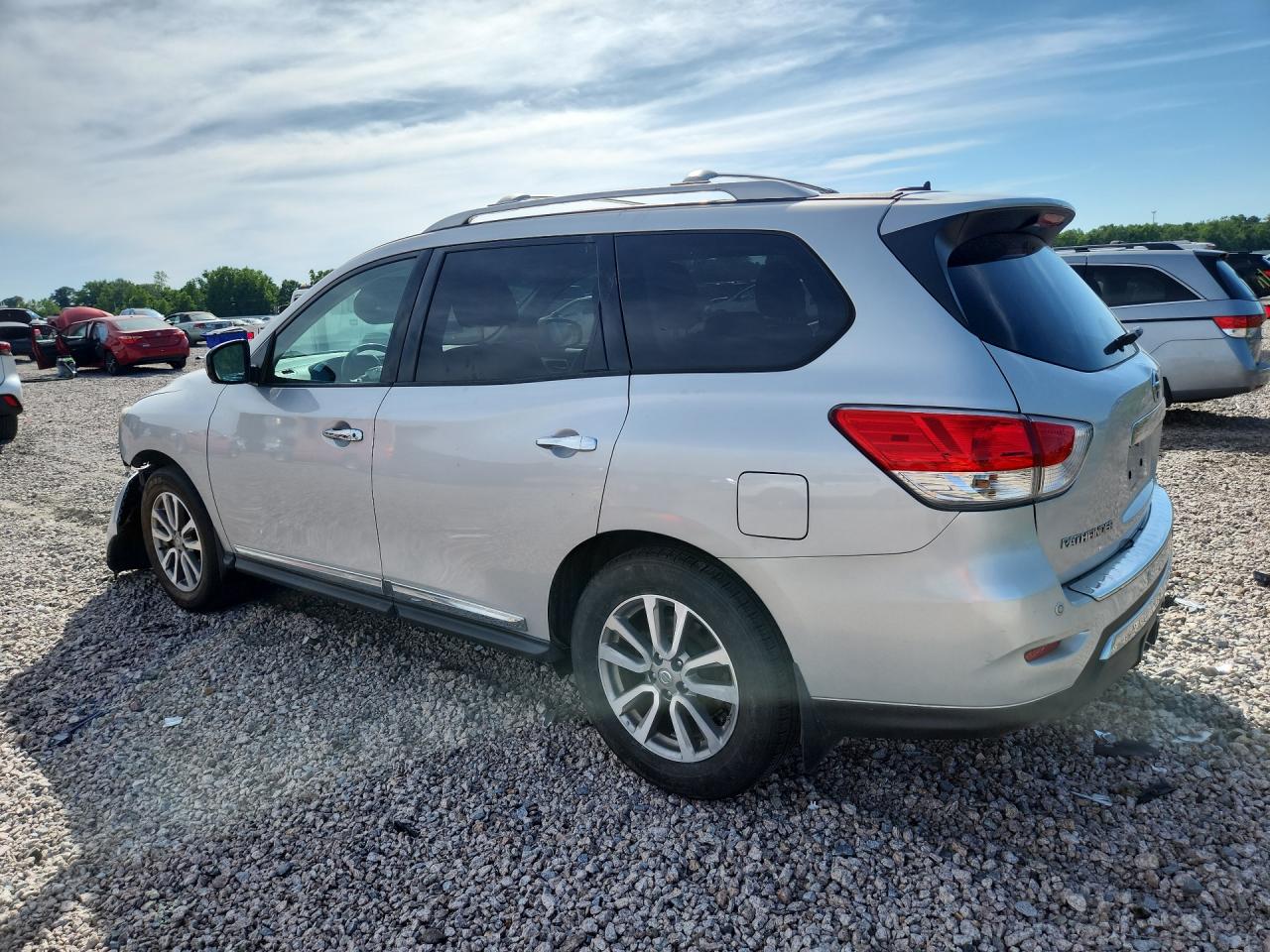 2015 Nissan Pathfinder Sl Silver vin: 5N1AR2MM1FC707761