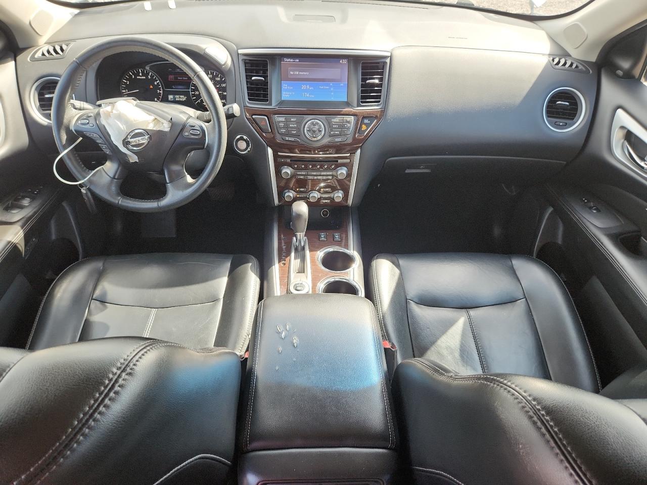 2015 Nissan Pathfinder Sl Silver vin: 5N1AR2MM1FC707761