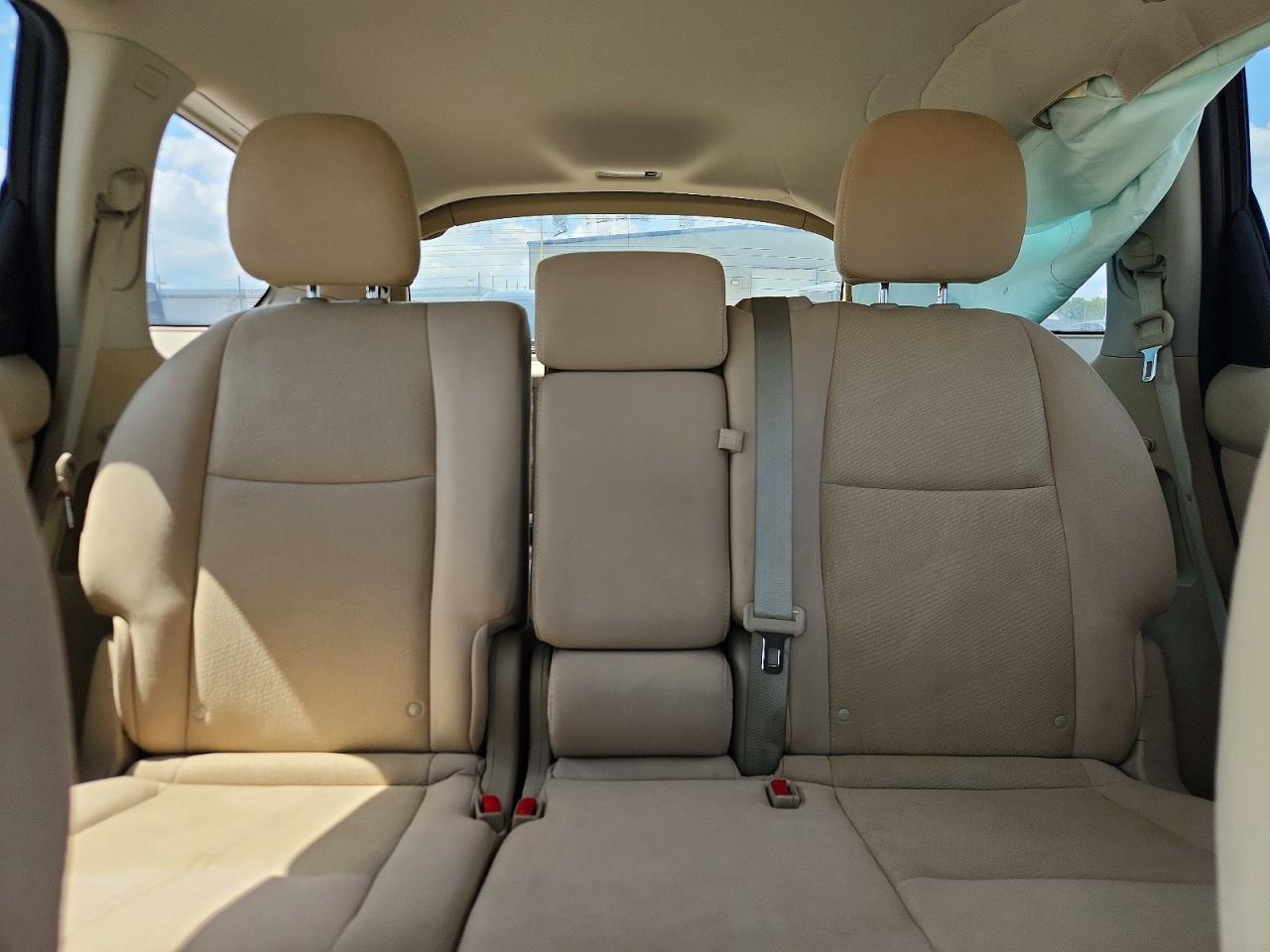 2015 Nissan Pathfinder Sv Gray vin: 5N1AR2MM1FC721076