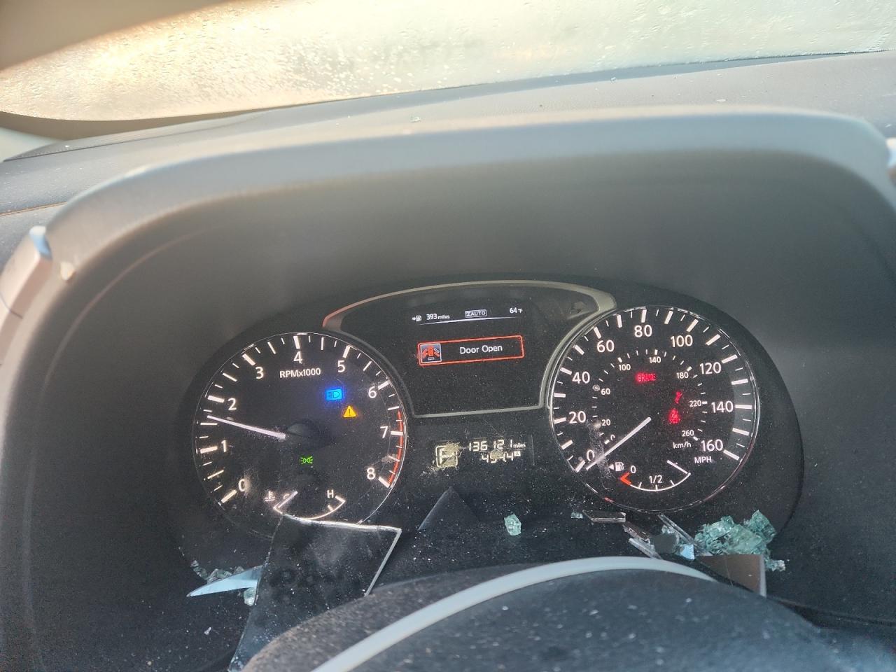 2013 Nissan Pathfinder S White vin: 5N1AR2MM2DC605821