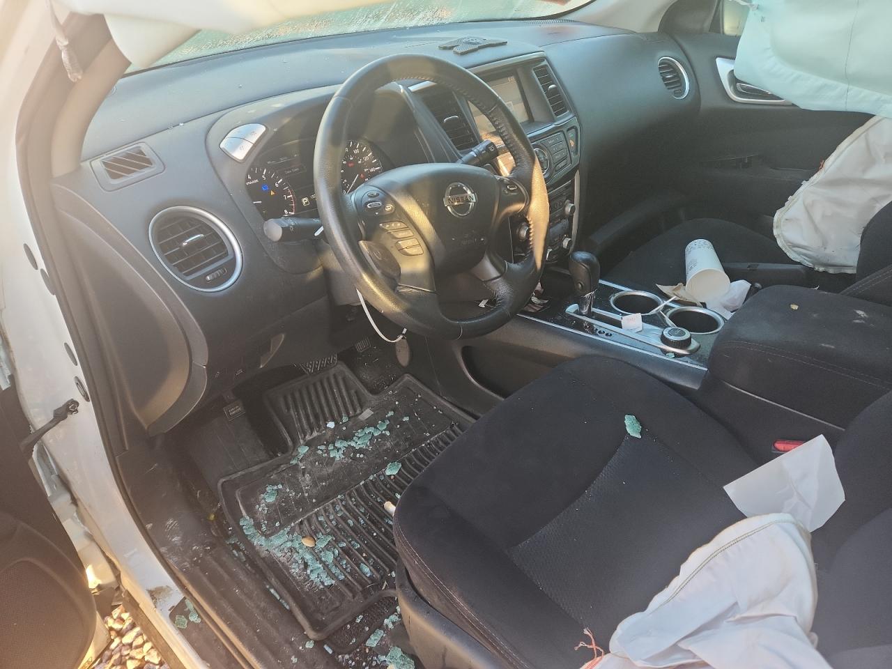 2013 Nissan Pathfinder S White vin: 5N1AR2MM2DC605821