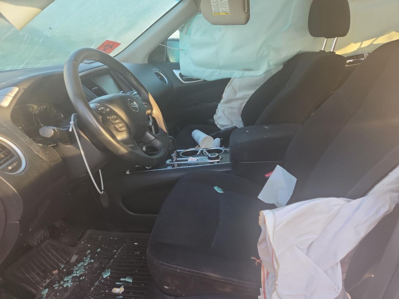 2013 Nissan Pathfinder S White vin: 5N1AR2MM2DC605821
