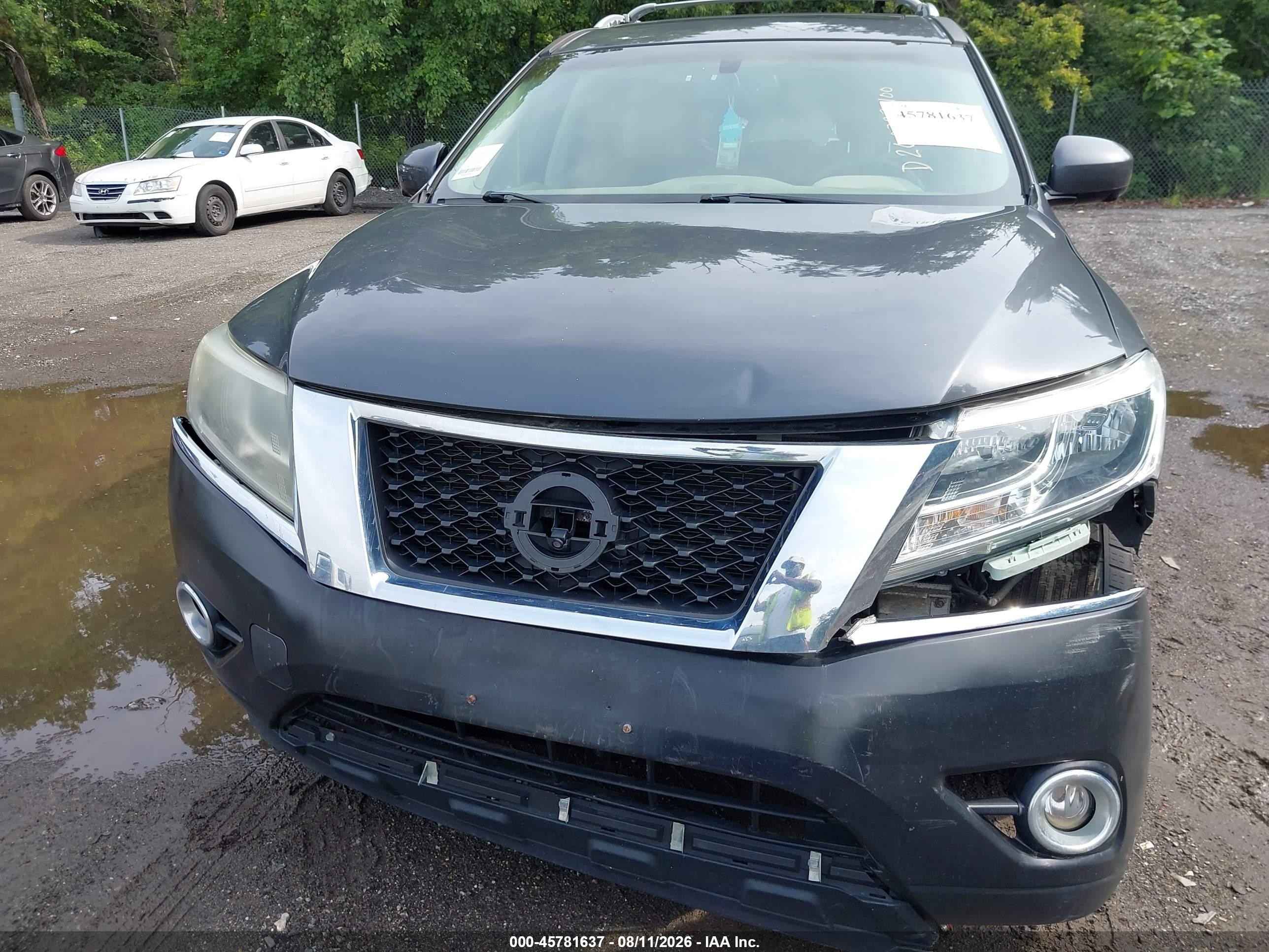 2013 Nissan Pathfinder Platinum Gray vin: 5N1AR2MM2DC608055