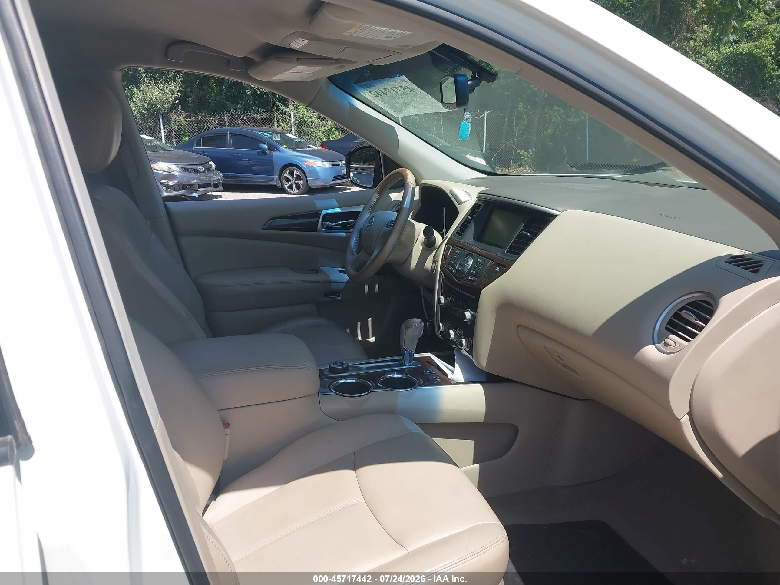 2013 Nissan Pathfinder Sl White vin: 5N1AR2MM2DC612249