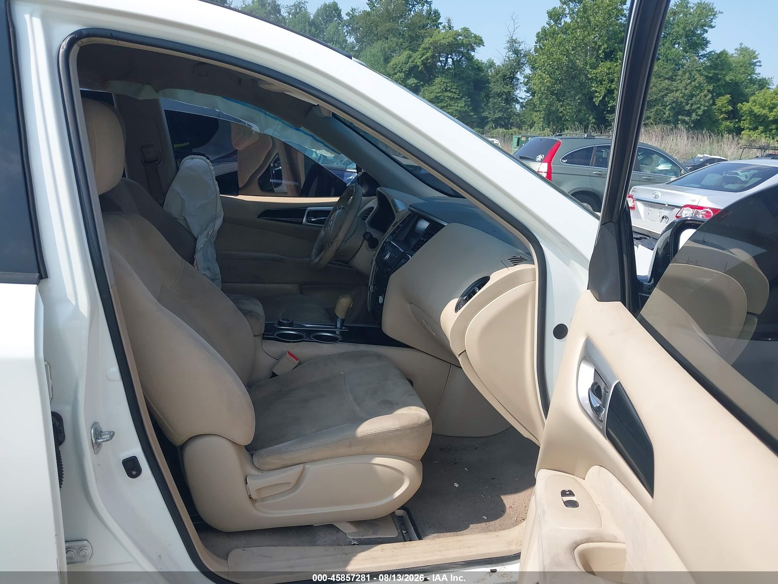 2013 Nissan Pathfinder S White vin: 5N1AR2MM2DC618407