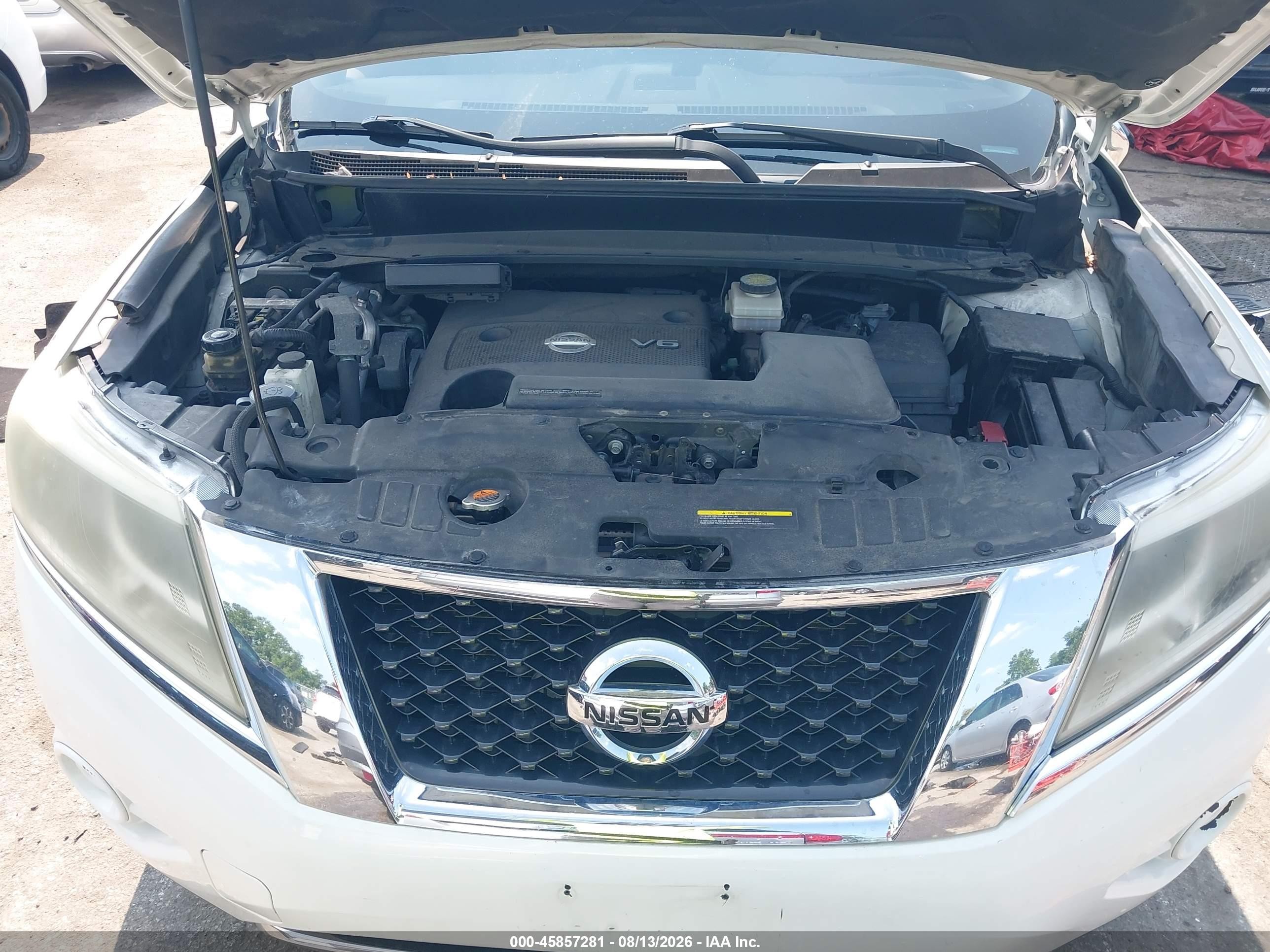 2013 Nissan Pathfinder S White vin: 5N1AR2MM2DC618407