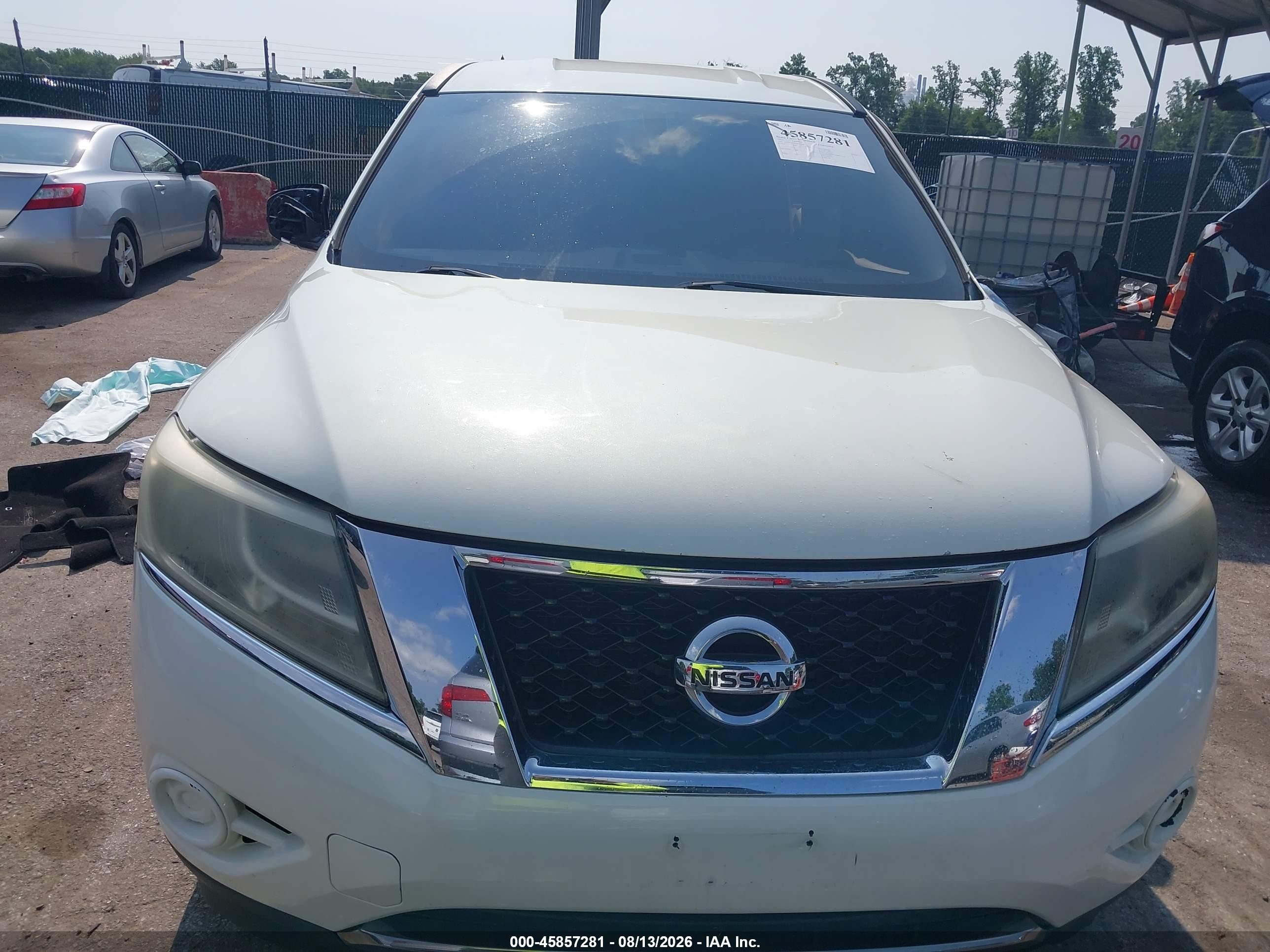 2013 Nissan Pathfinder S White vin: 5N1AR2MM2DC618407