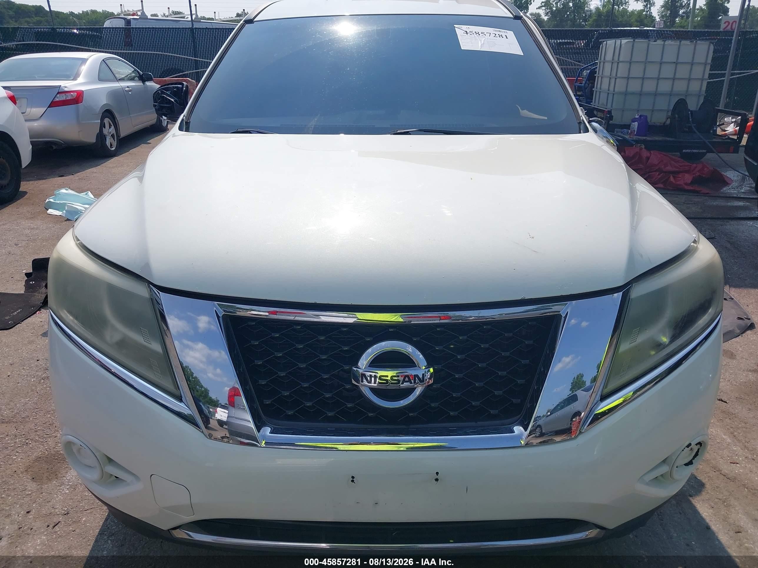 2013 Nissan Pathfinder S White vin: 5N1AR2MM2DC618407