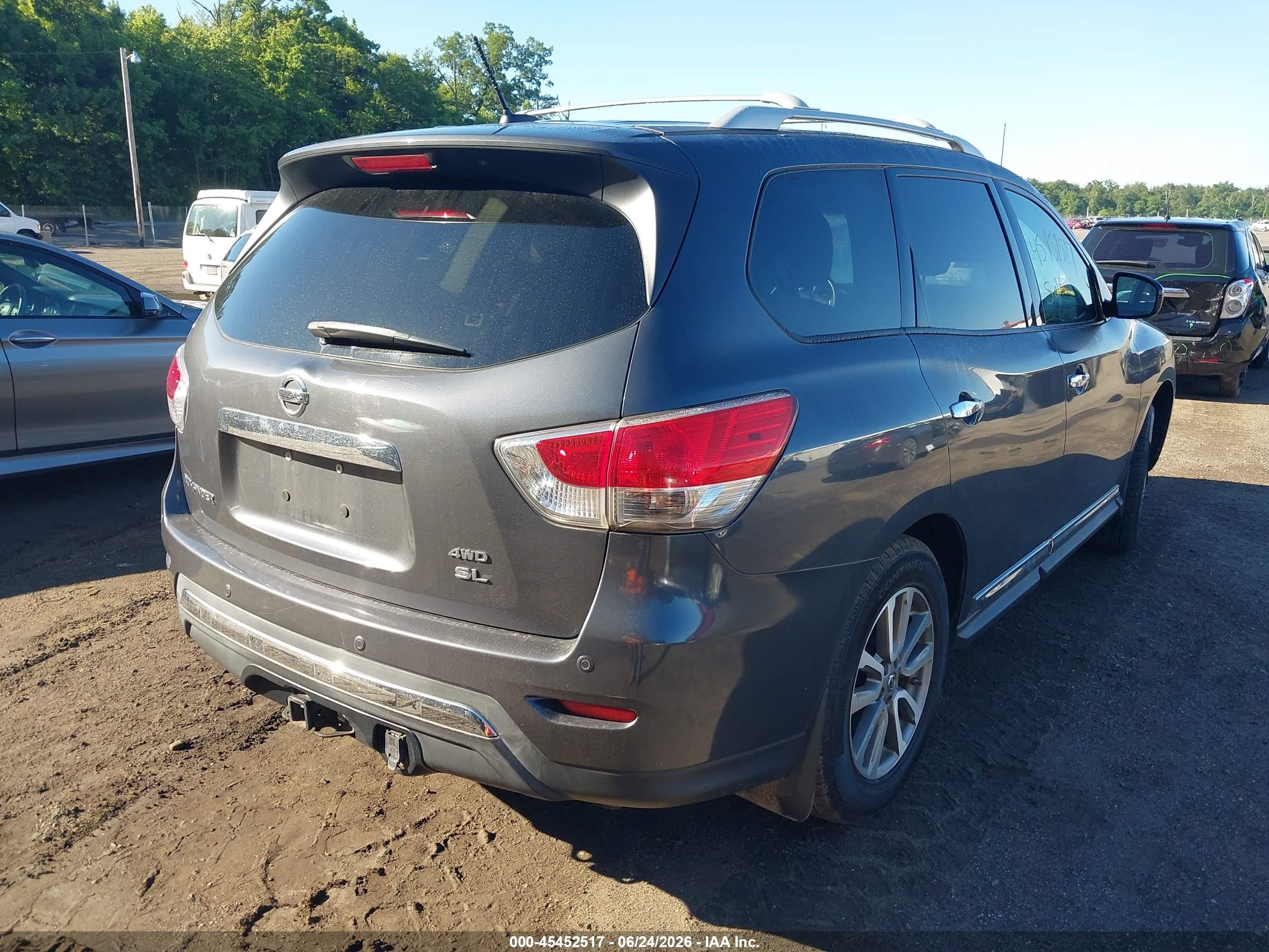 2013 Nissan Pathfinder Sl Gray vin: 5N1AR2MM2DC626328