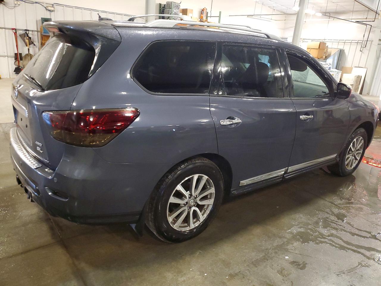 2013 Nissan Pathfinder S Blue vin: 5N1AR2MM2DC630931