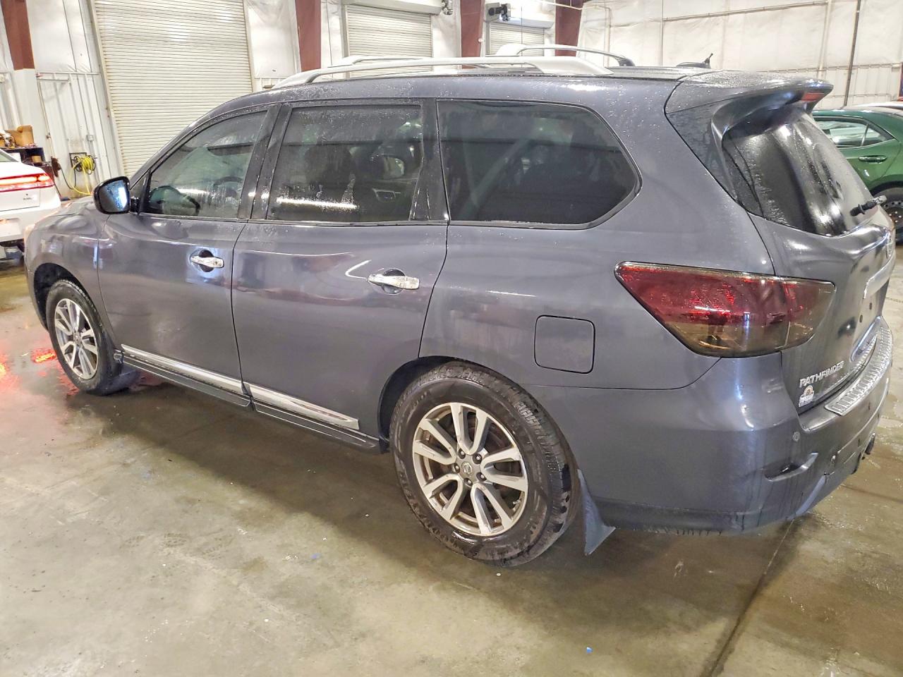 2013 Nissan Pathfinder S Blue vin: 5N1AR2MM2DC630931