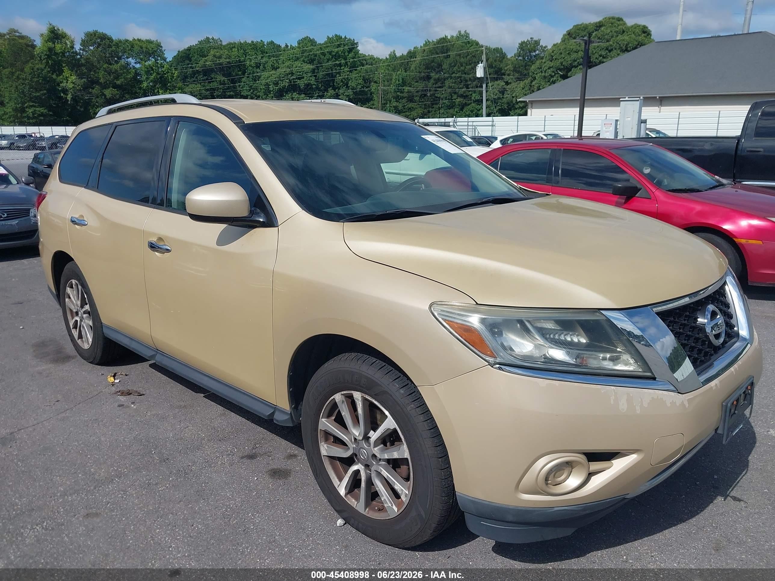 2013 Nissan Pathfinder Sv Gold vin: 5N1AR2MM2DC631383