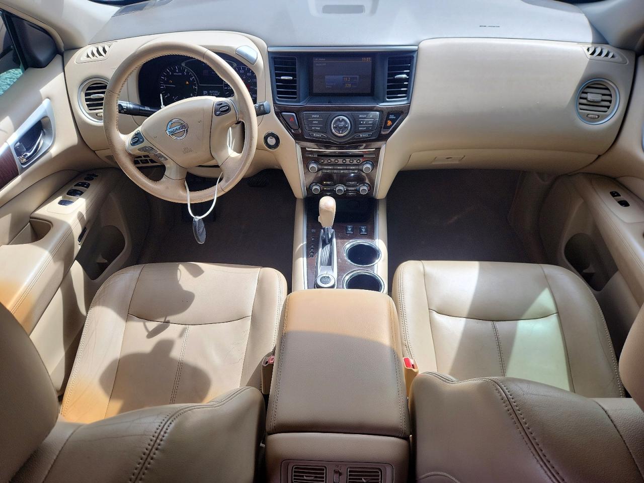 2013 Nissan Pathfinder S Red vin: 5N1AR2MM2DC633005