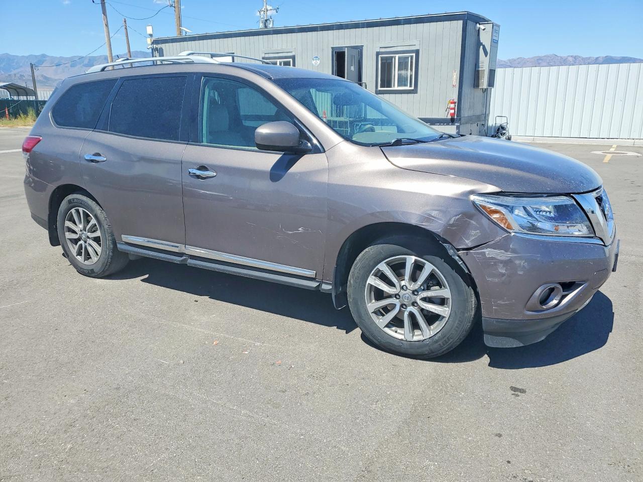 2013 Nissan Pathfinder S Brown vin: 5N1AR2MM2DC687503