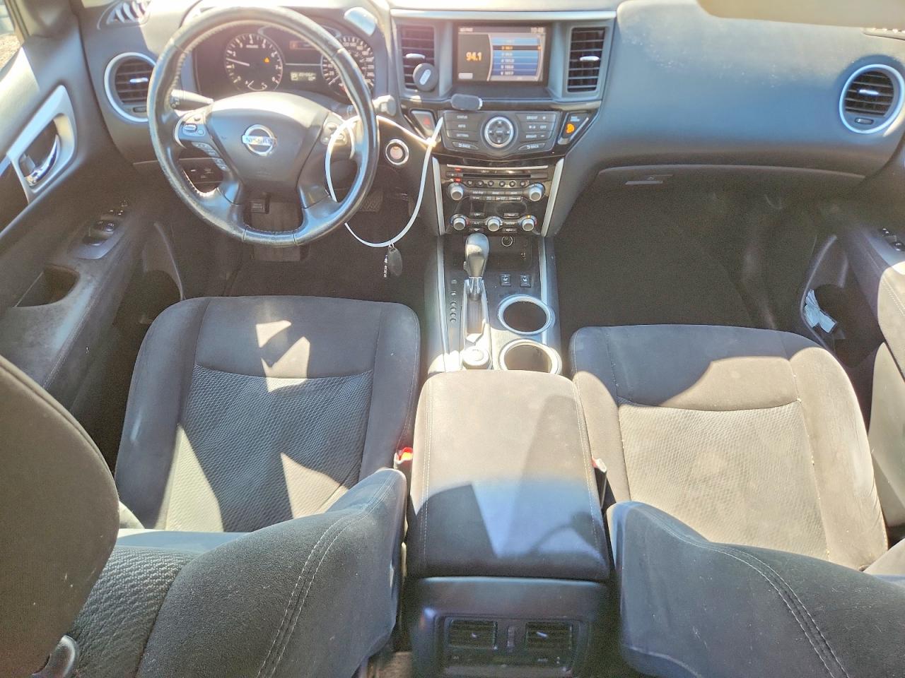 2014 Nissan Pathfinder S/sv/sl/platinum White vin: 5N1AR2MM2EC603116