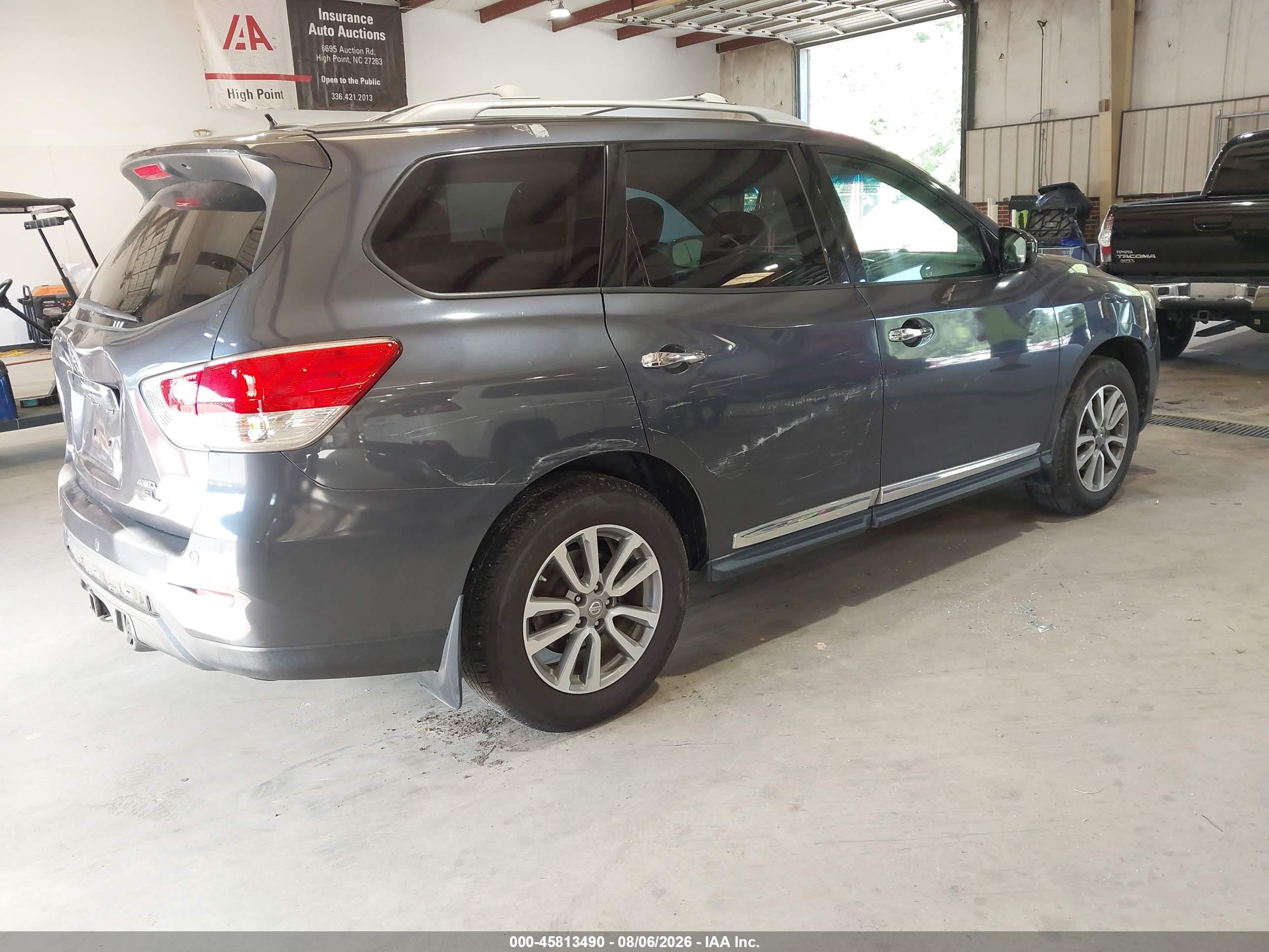 2014 Nissan Pathfinder Sl Gray vin: 5N1AR2MM2EC603200