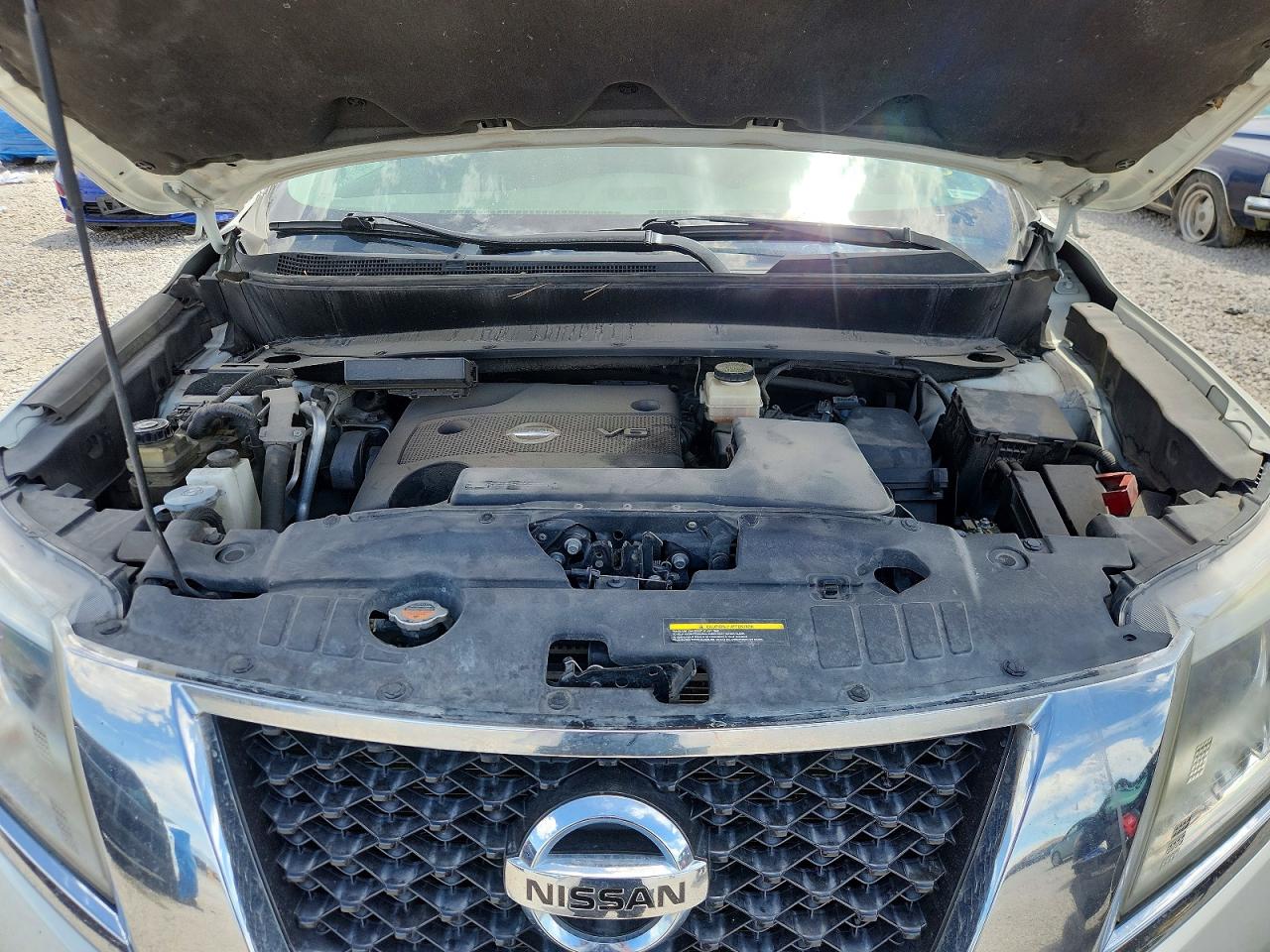 2014 Nissan Pathfinder S White vin: 5N1AR2MM2EC612110