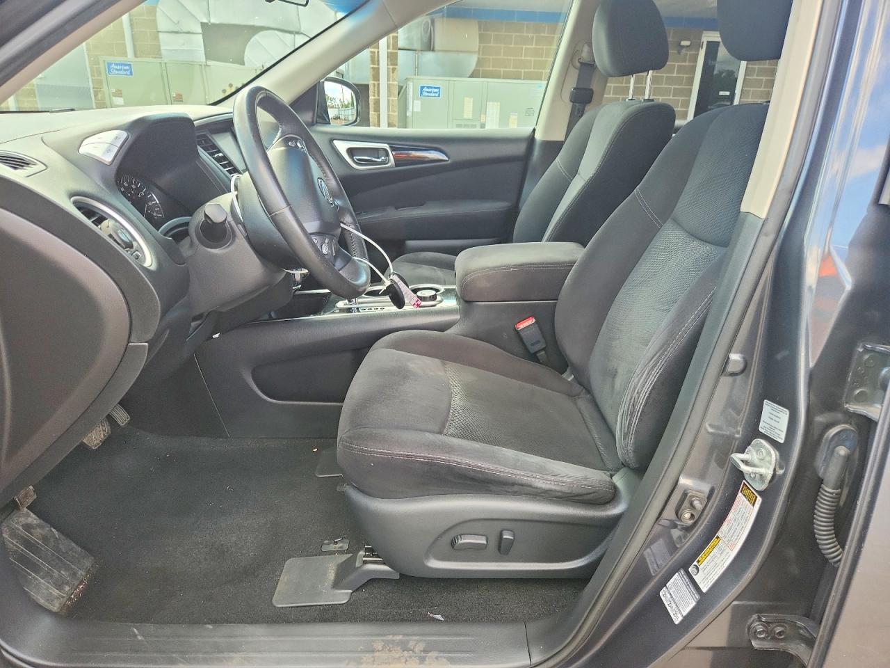 2014 Nissan Pathfinder Sv Gray vin: 5N1AR2MM2EC635211