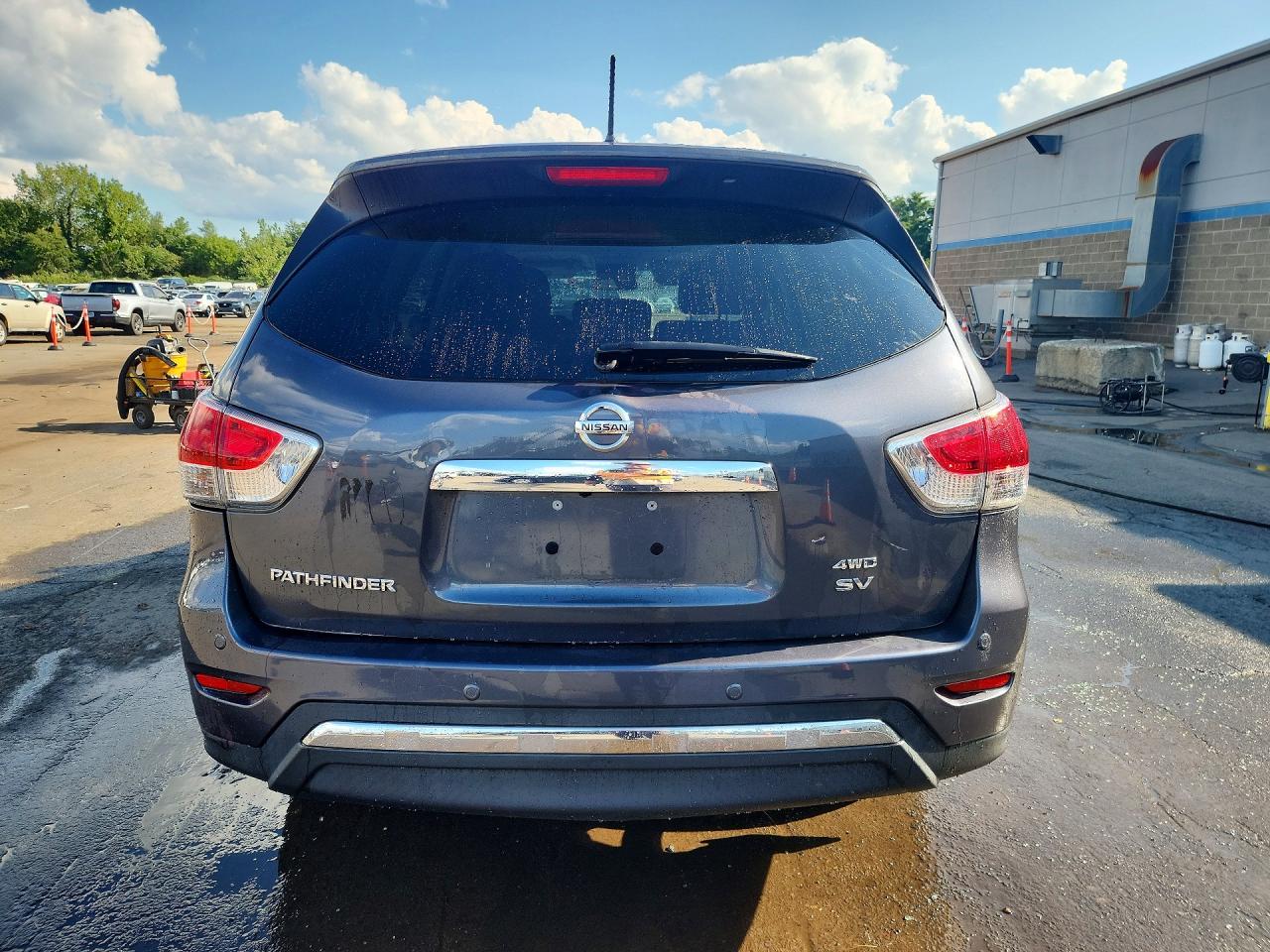 2014 Nissan Pathfinder Sv Gray vin: 5N1AR2MM2EC635211