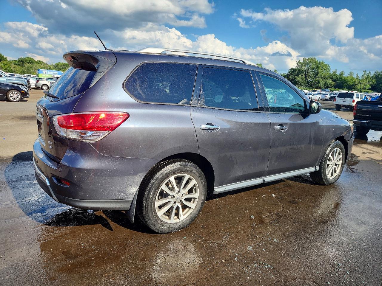 2014 Nissan Pathfinder Sv Gray vin: 5N1AR2MM2EC635211