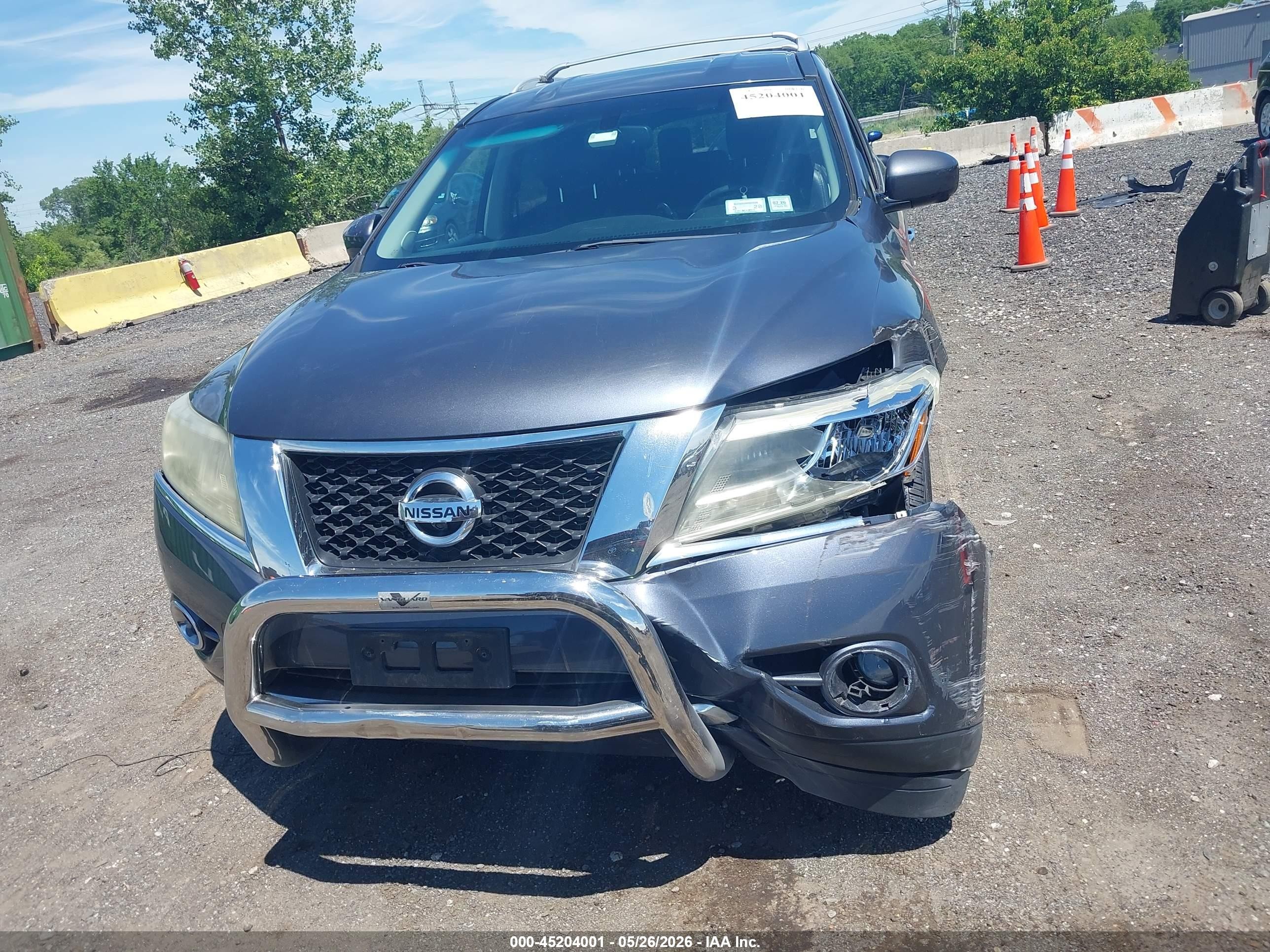 2014 Nissan Pathfinder Platinum Gray vin: 5N1AR2MM2EC679662