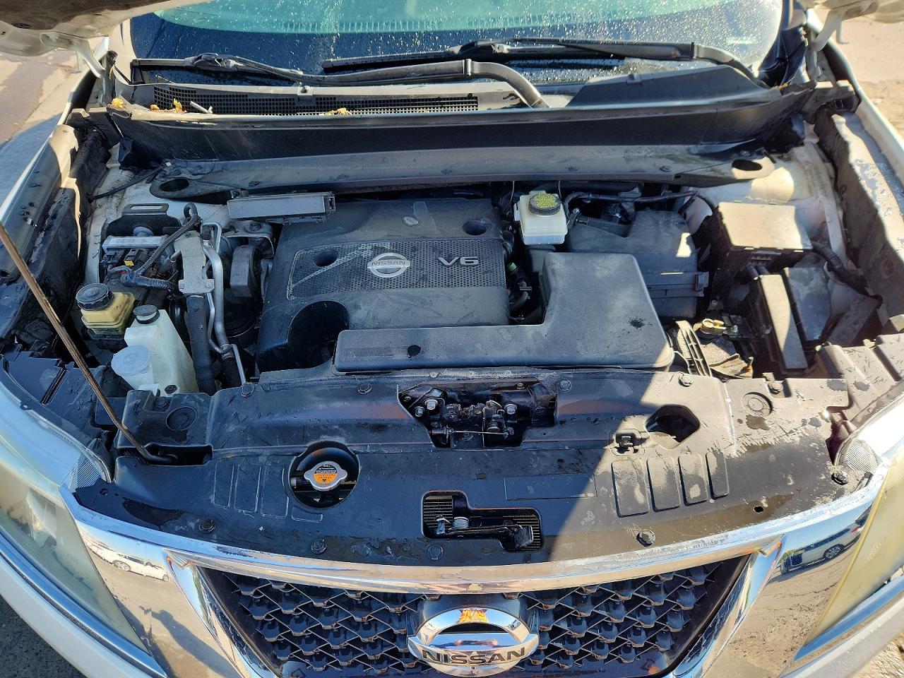 2014 Nissan Pathfinder Sv White vin: 5N1AR2MM2EC680908