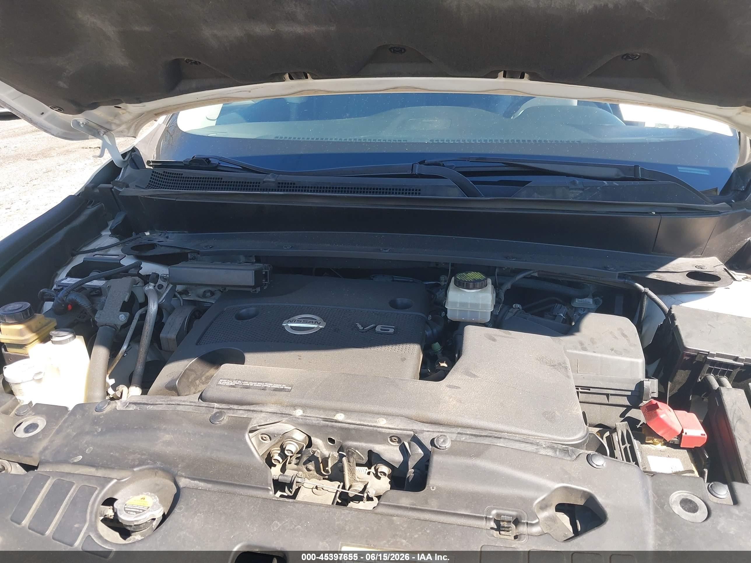 2014 Nissan Pathfinder Platinum Белый vin: 5N1AR2MM2EC681203
