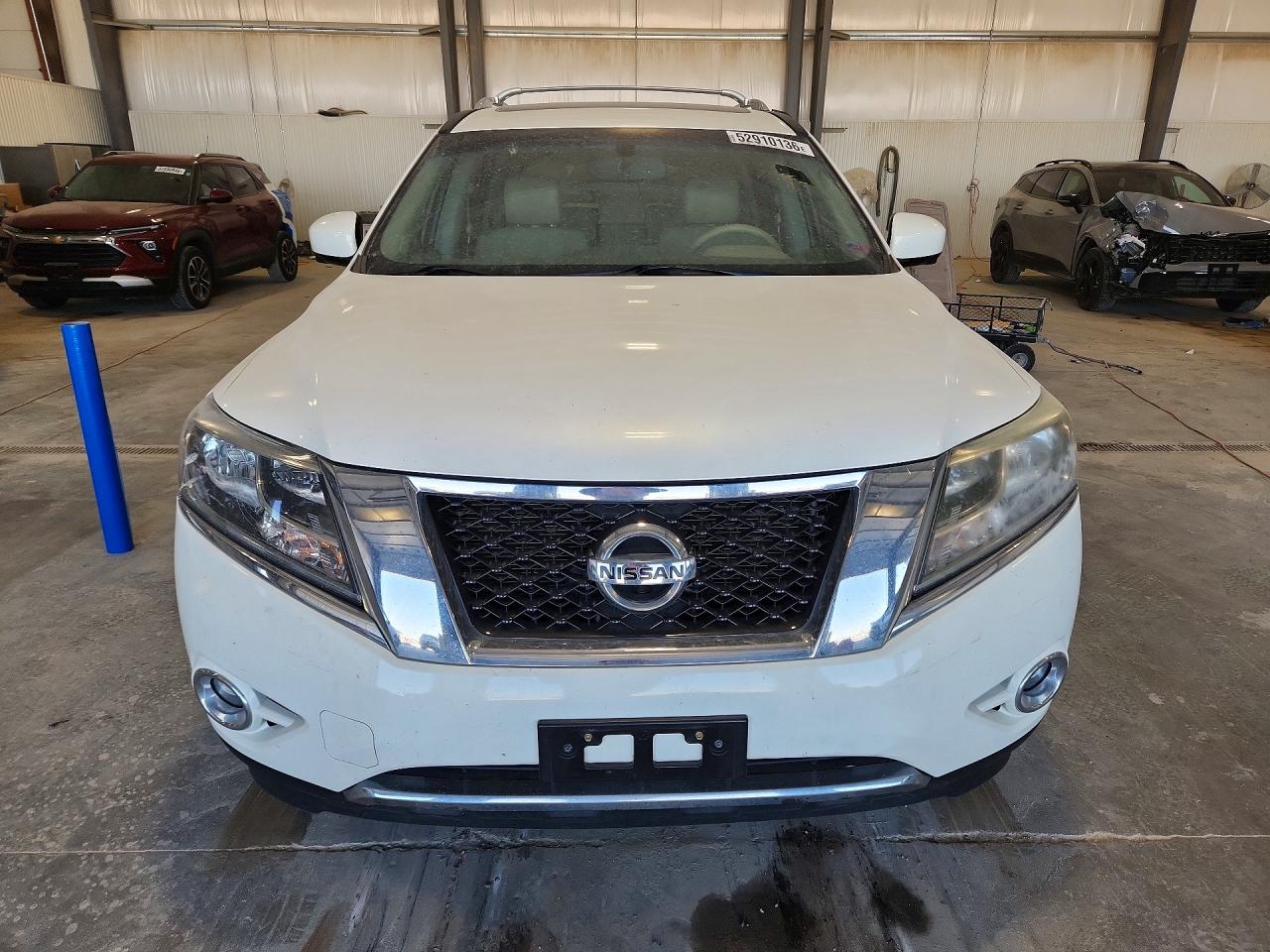 2014 Nissan Pathfinder S White vin: 5N1AR2MM2EC685610
