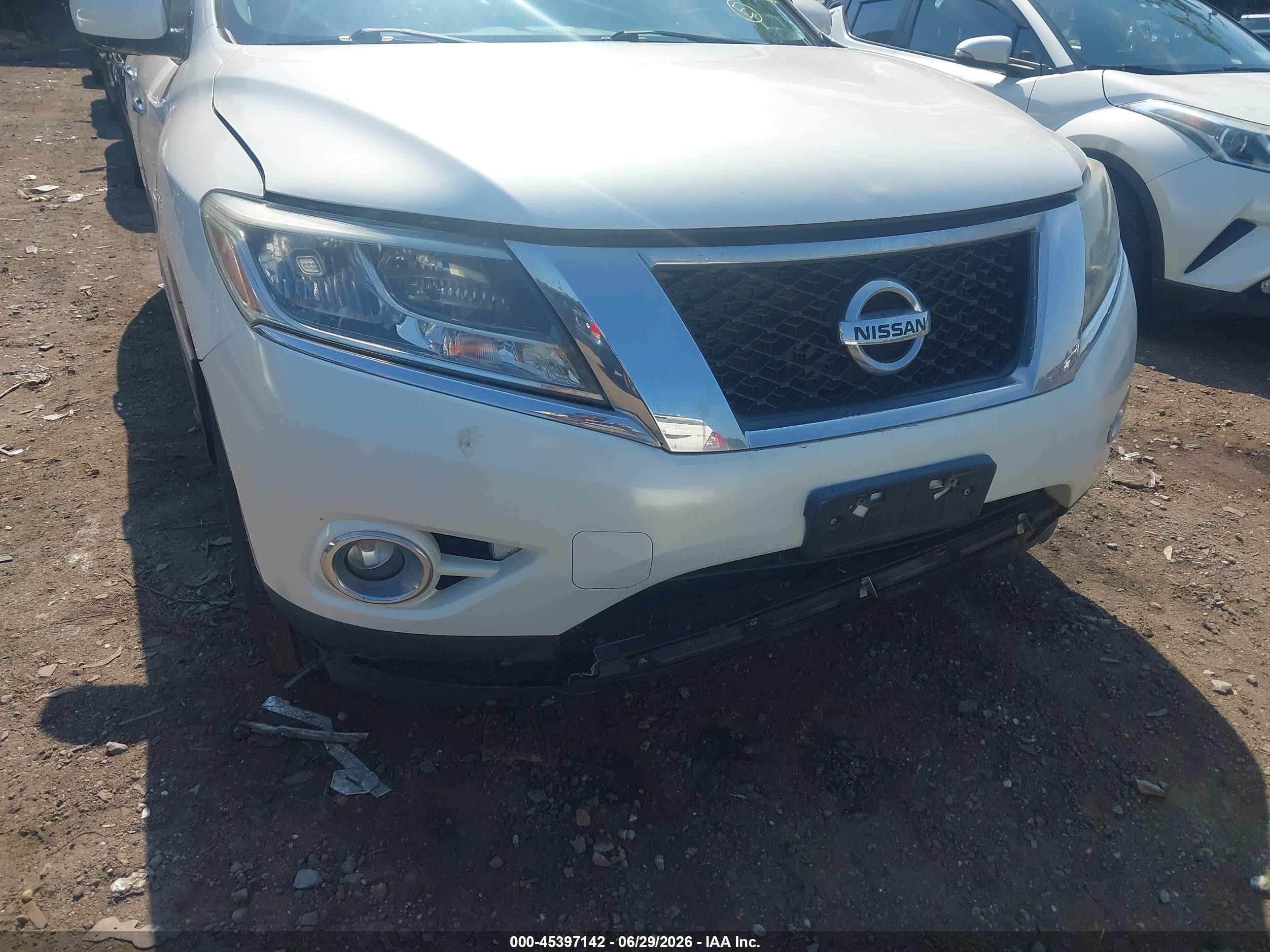 2014 Nissan Pathfinder Sl White vin: 5N1AR2MM2EC686756