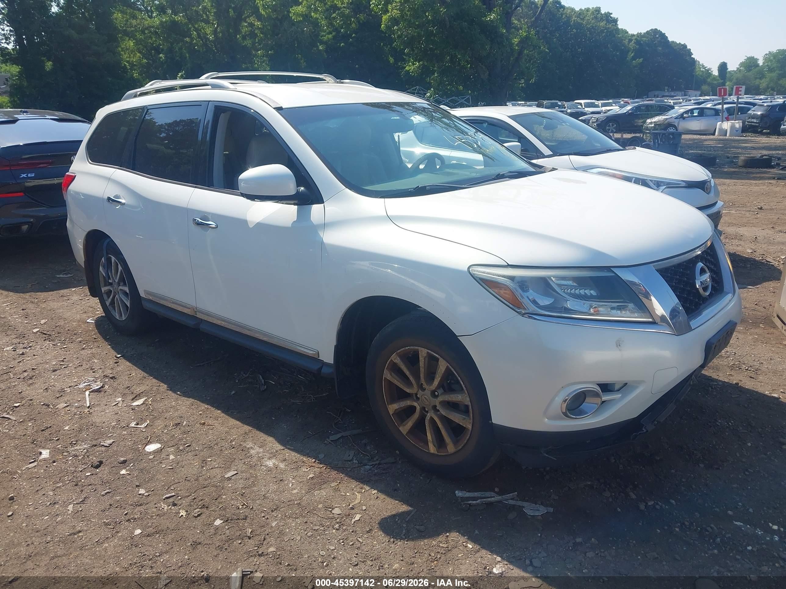 2014 Nissan Pathfinder Sl White vin: 5N1AR2MM2EC686756
