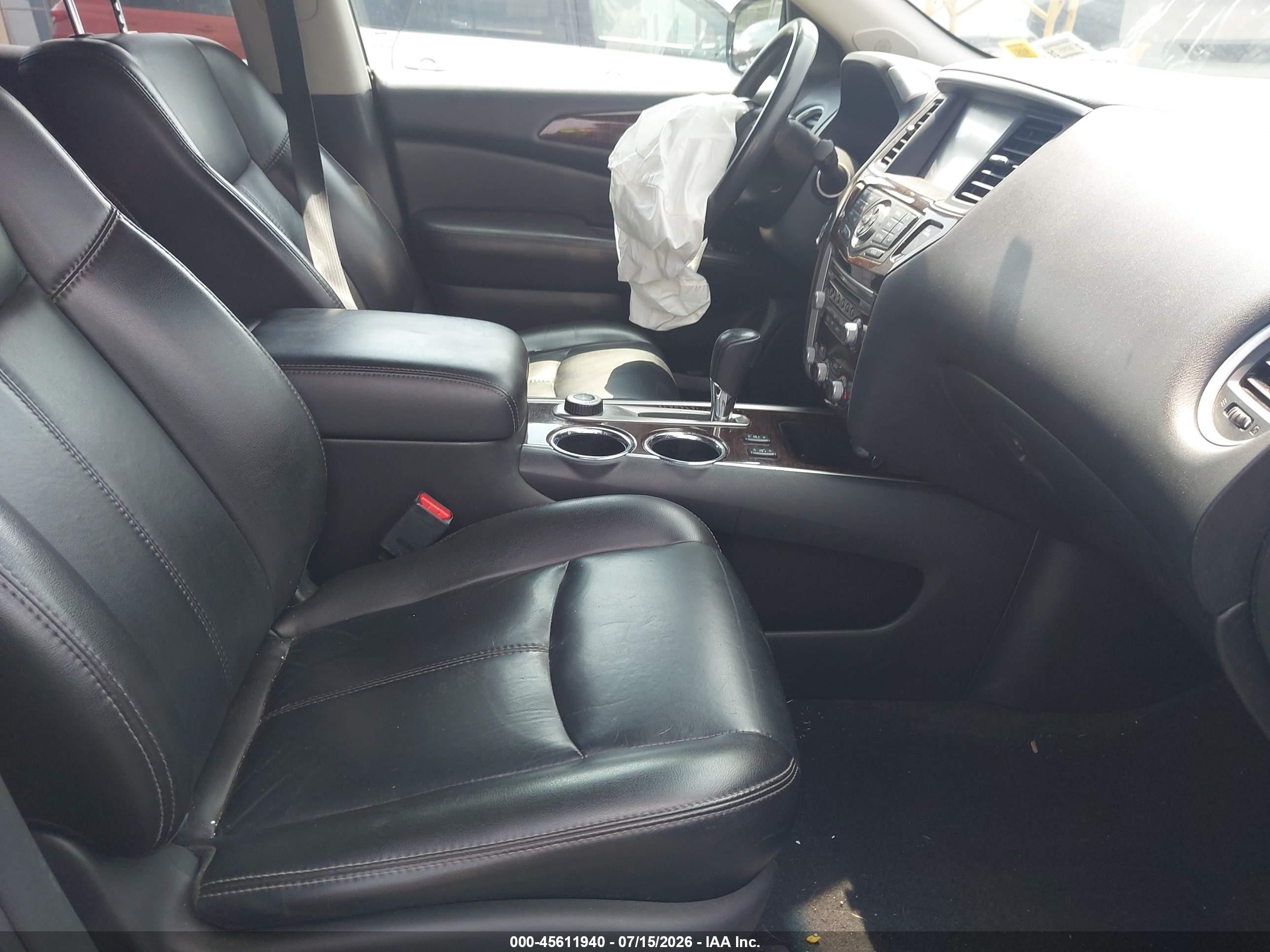 2014 Nissan Pathfinder Sl Белый vin: 5N1AR2MM2EC687972