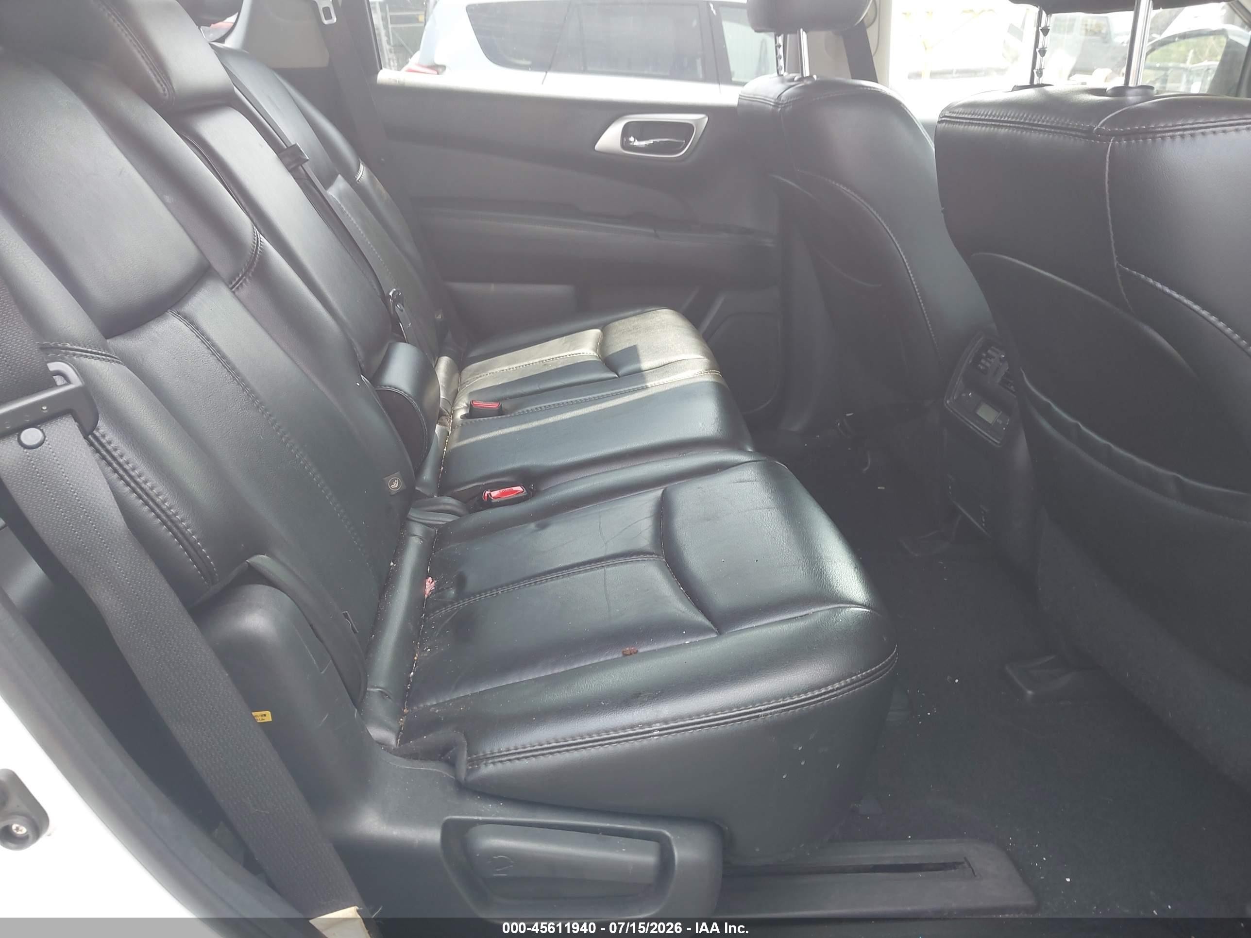 2014 Nissan Pathfinder Sl Белый vin: 5N1AR2MM2EC687972