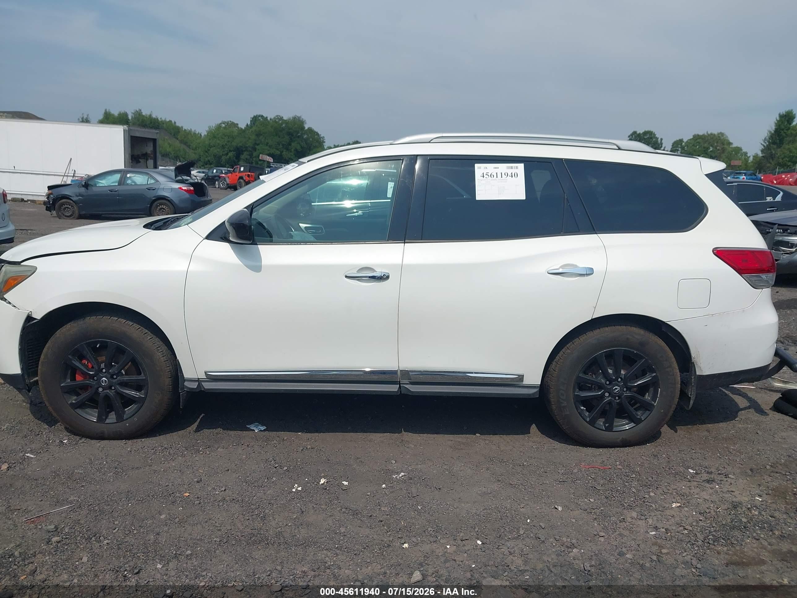 2014 Nissan Pathfinder Sl Белый vin: 5N1AR2MM2EC687972