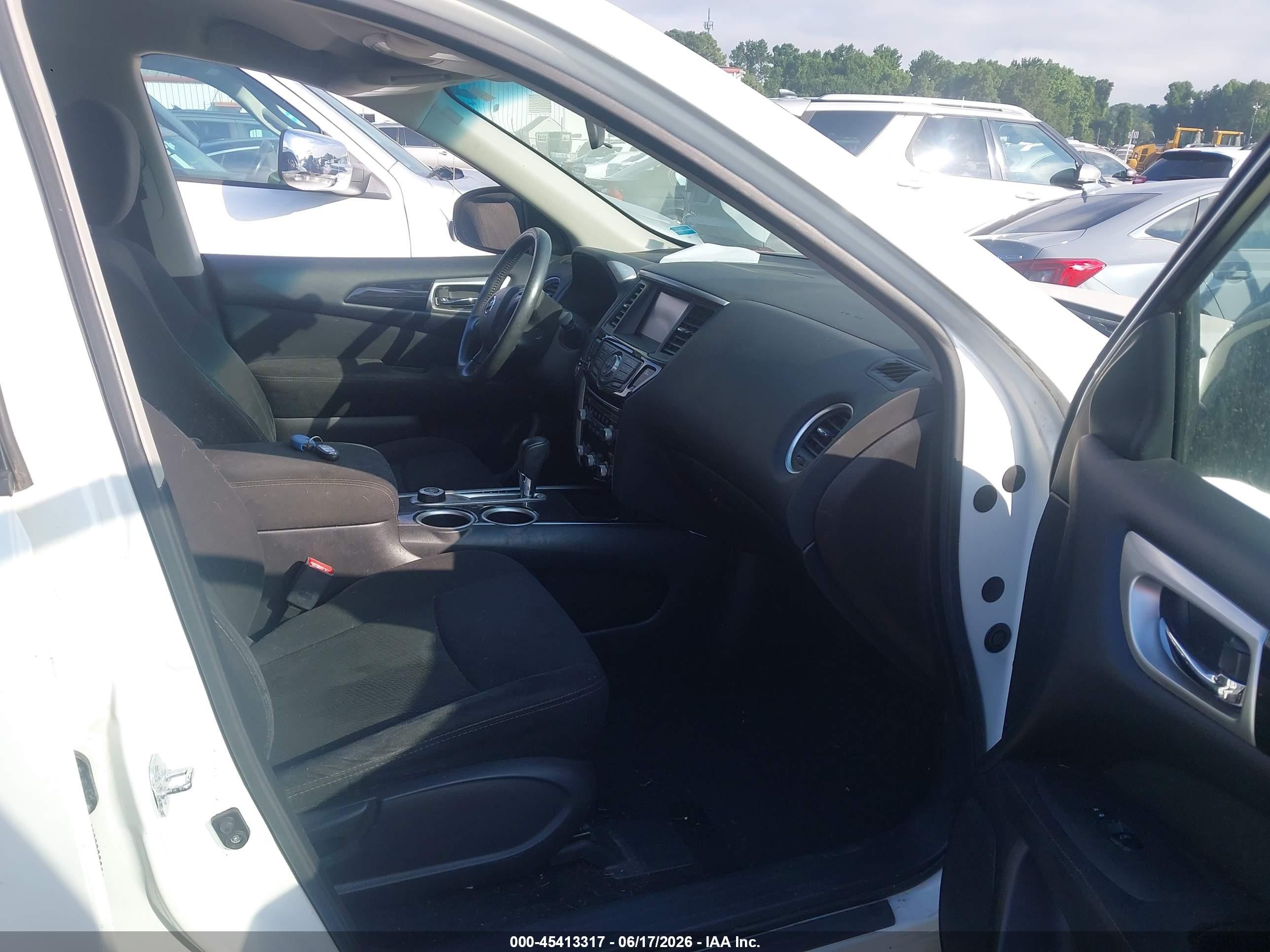2014 Nissan Pathfinder Sv White vin: 5N1AR2MM2EC715253
