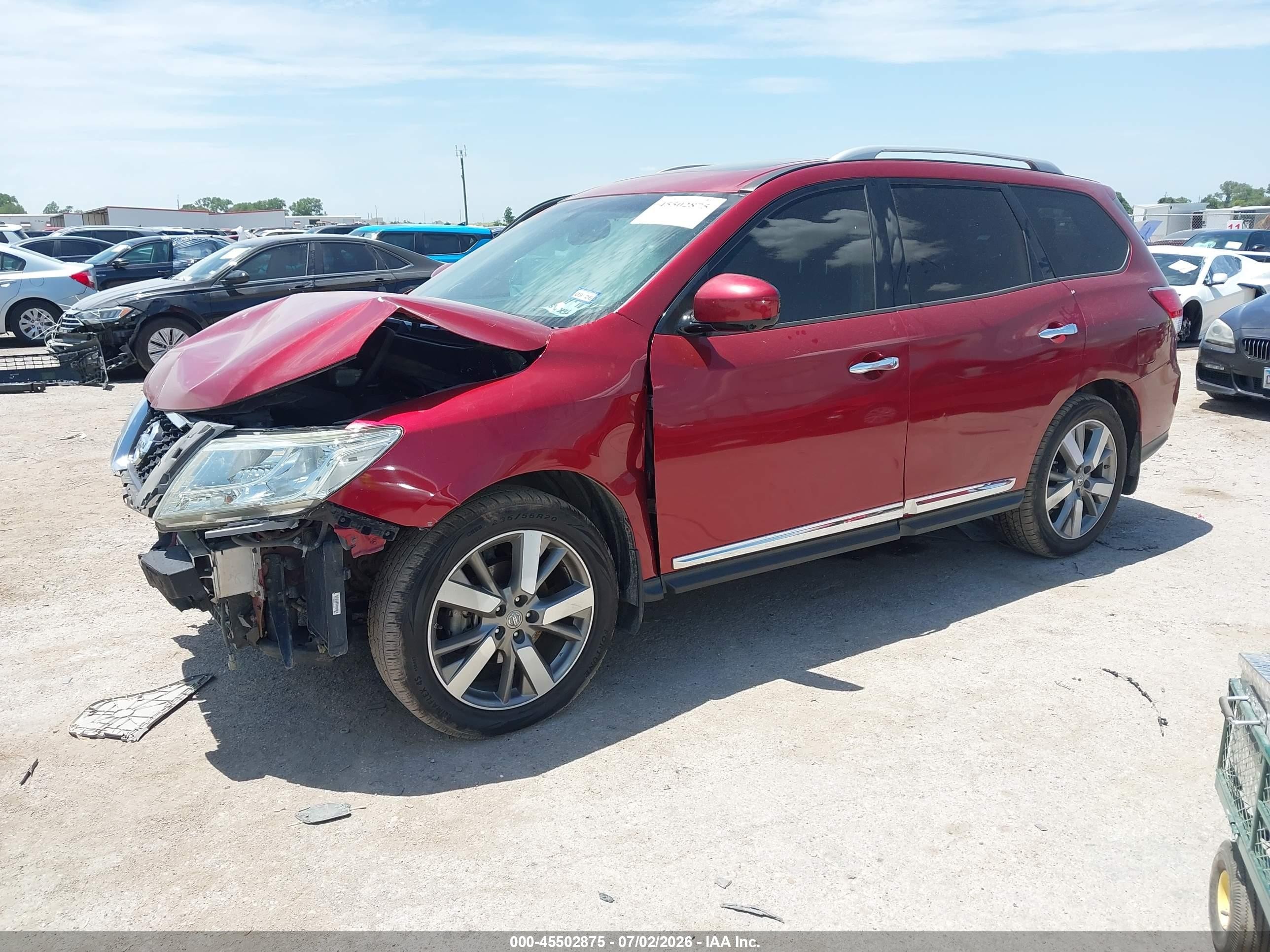 2015 Nissan Pathfinder Platinum Red vin: 5N1AR2MM2FC608608